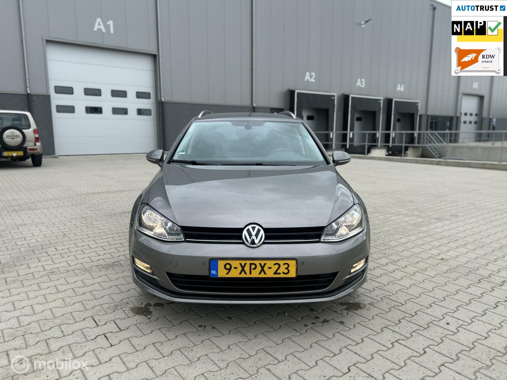 Foto van Volkswagen Golf Variant