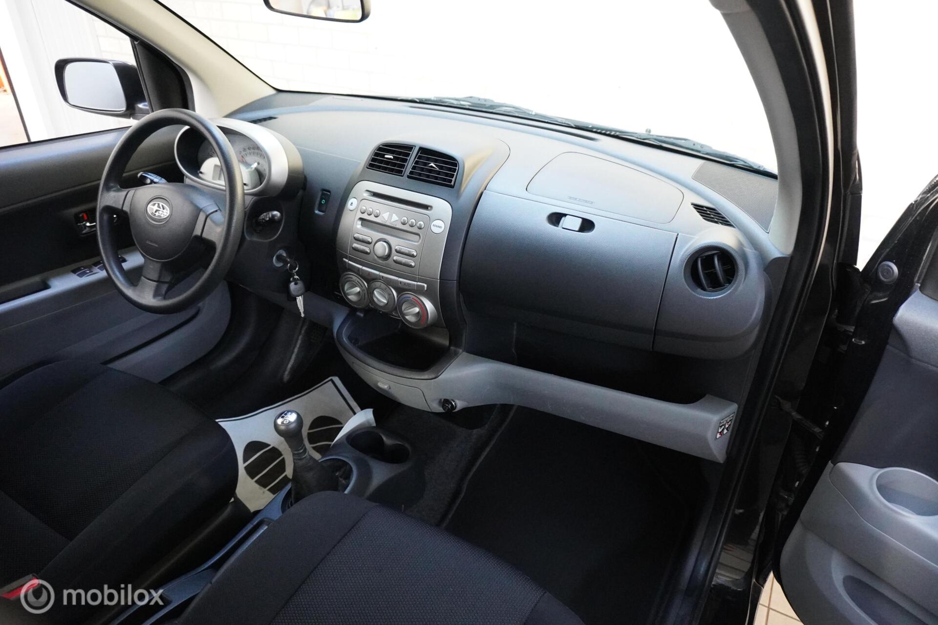 Foto van Subaru Justy