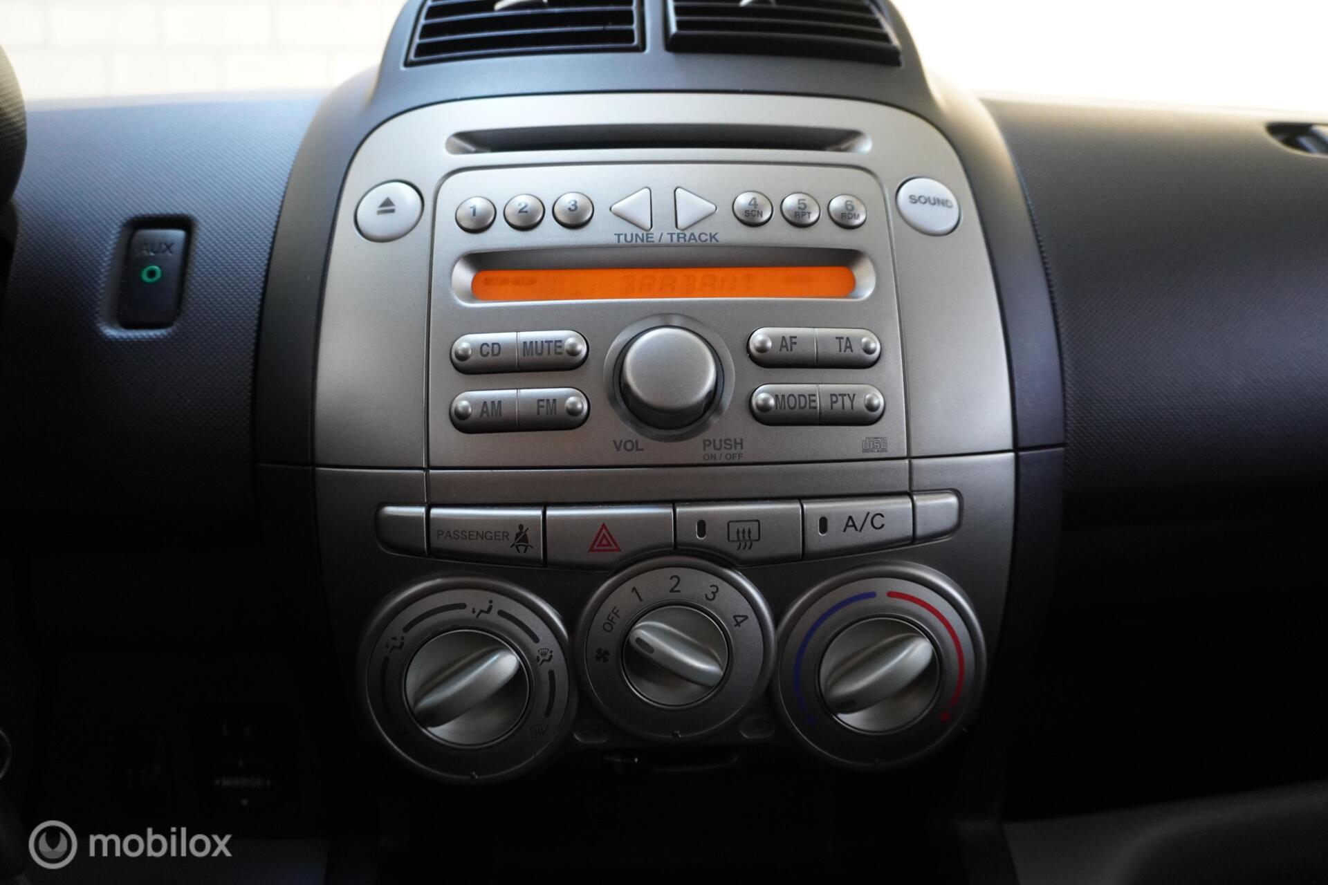 Foto van Subaru Justy