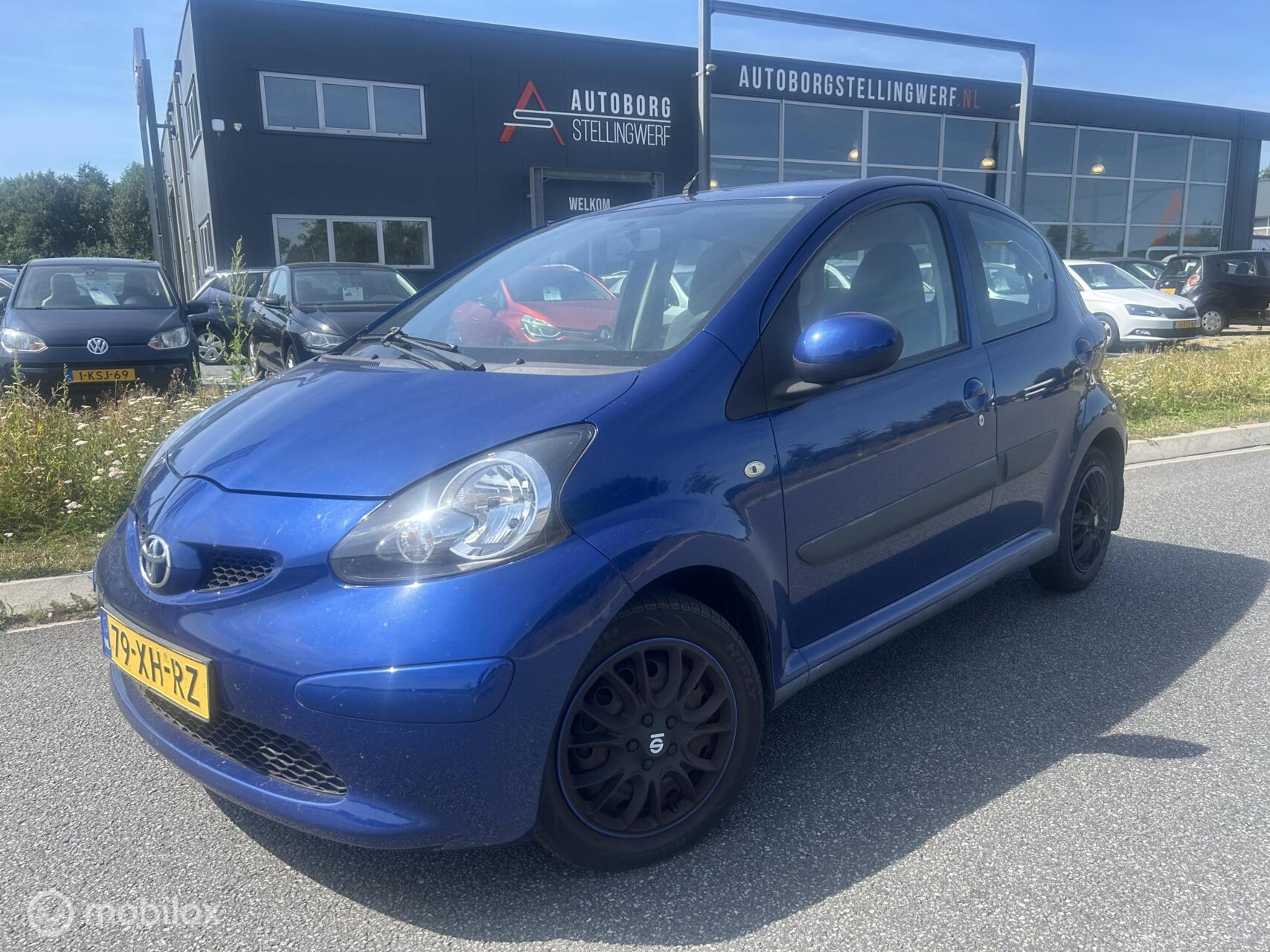 Toyota Toyota Aygo 1.0-12V + [ INRUILKOOPJE  NL auto met NAP ] 2007 - voorkant