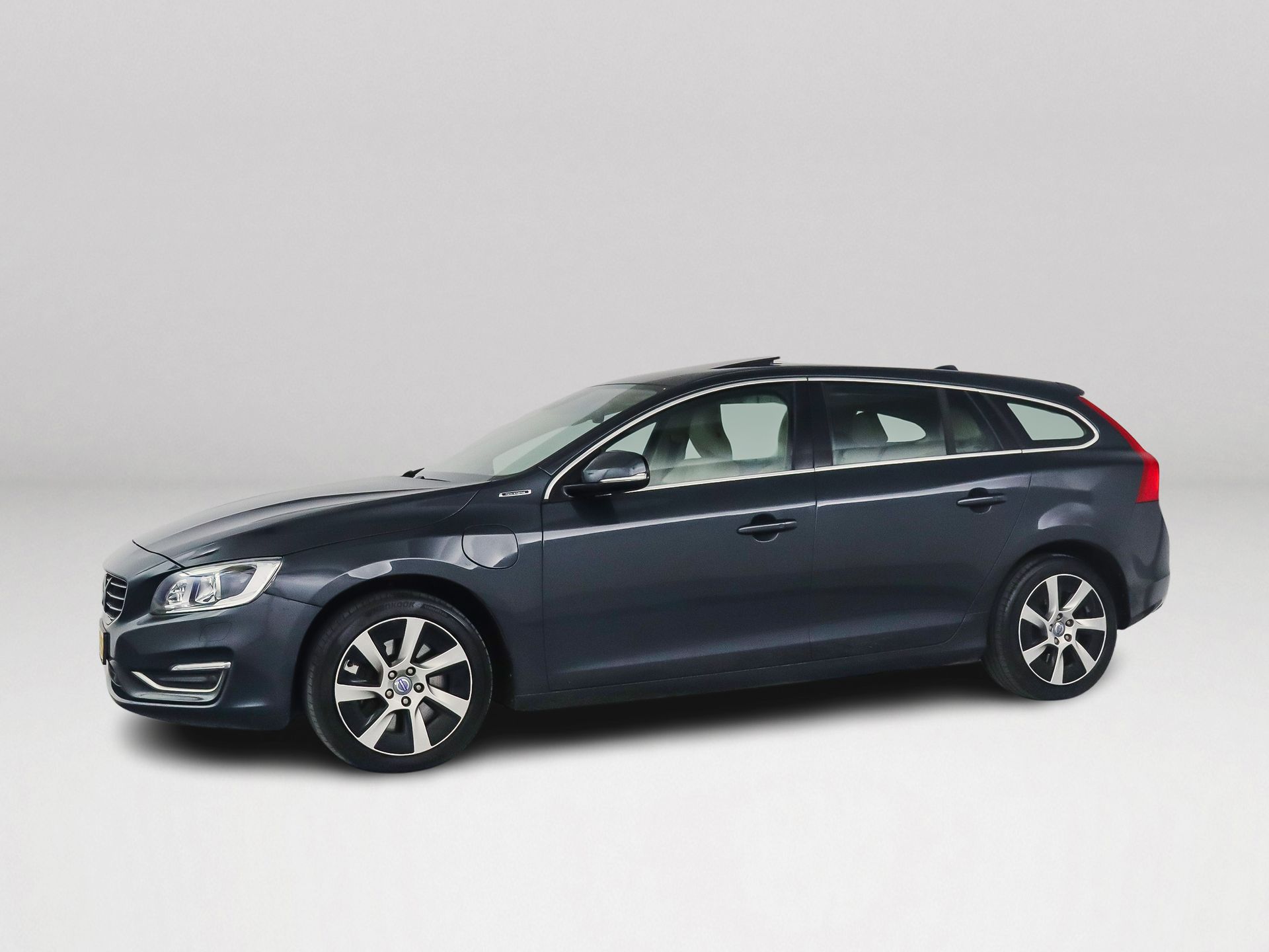 Foto van Volvo V60 Plug In Hybrid