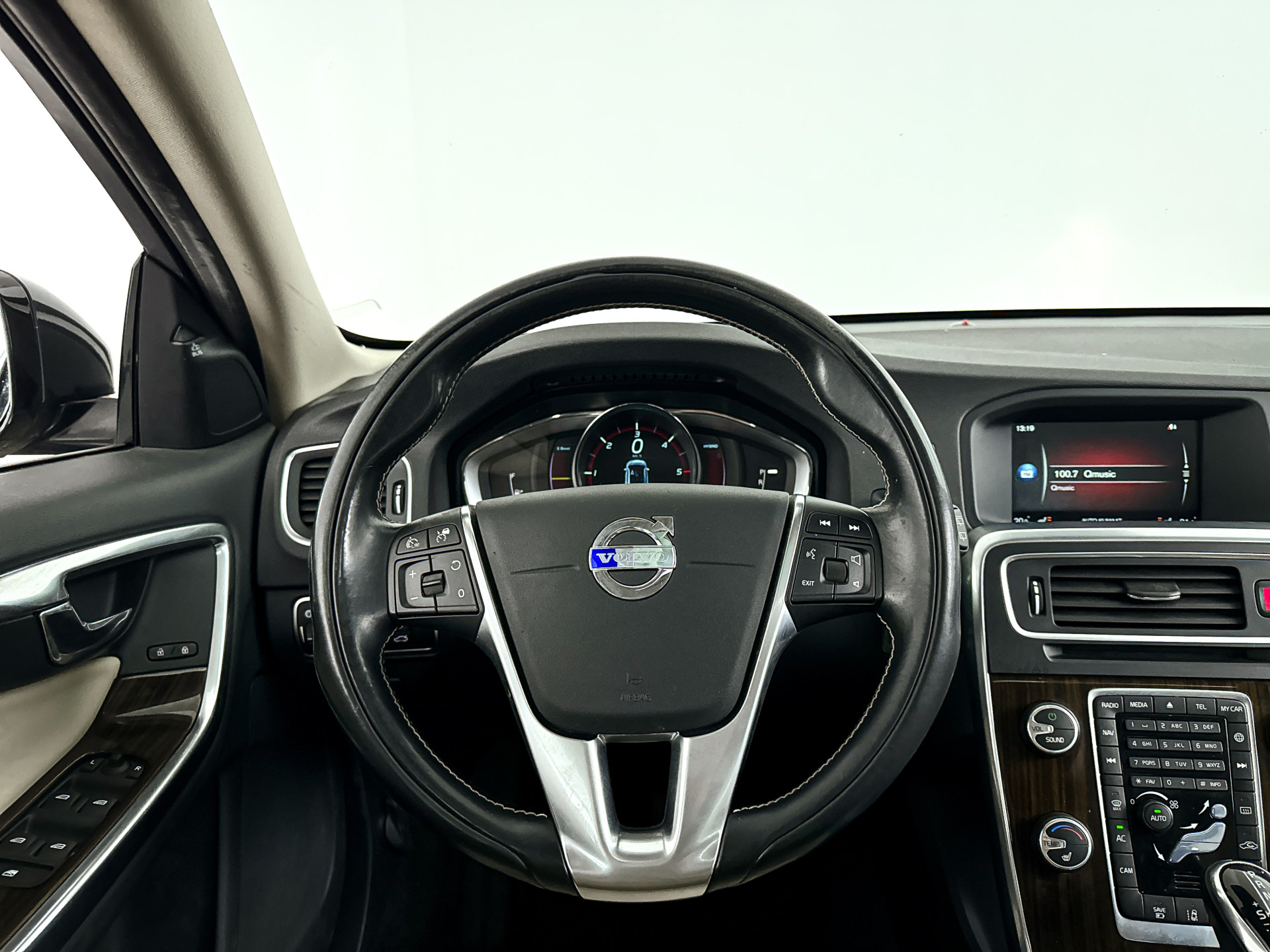 Foto van Volvo V60 Plug In Hybrid