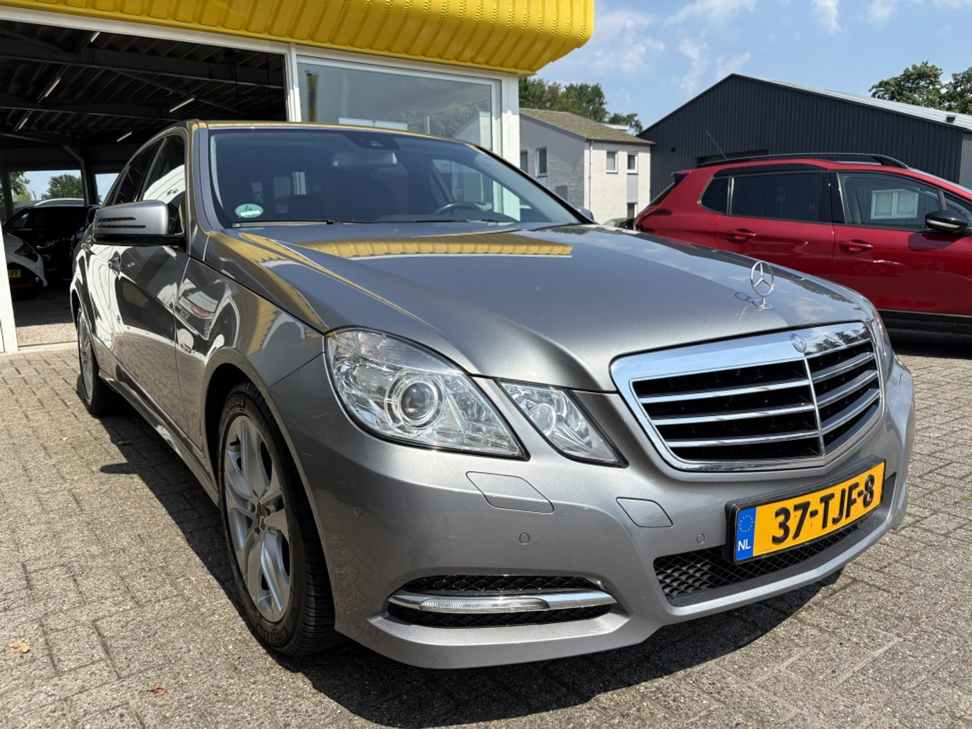 Foto van Mercedes-Benz E 200 Cgi