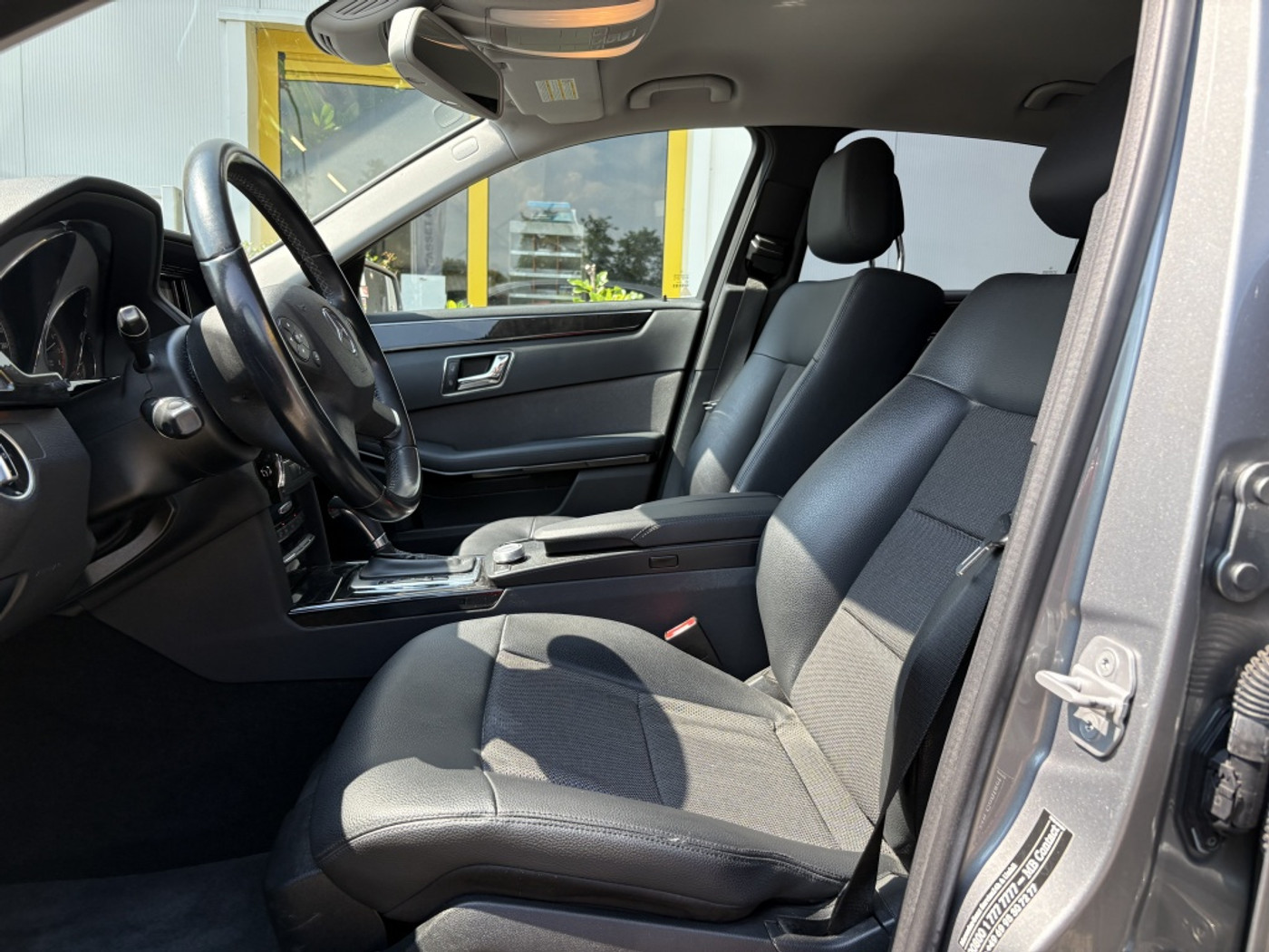 Foto van Mercedes-Benz E 200 Cgi
