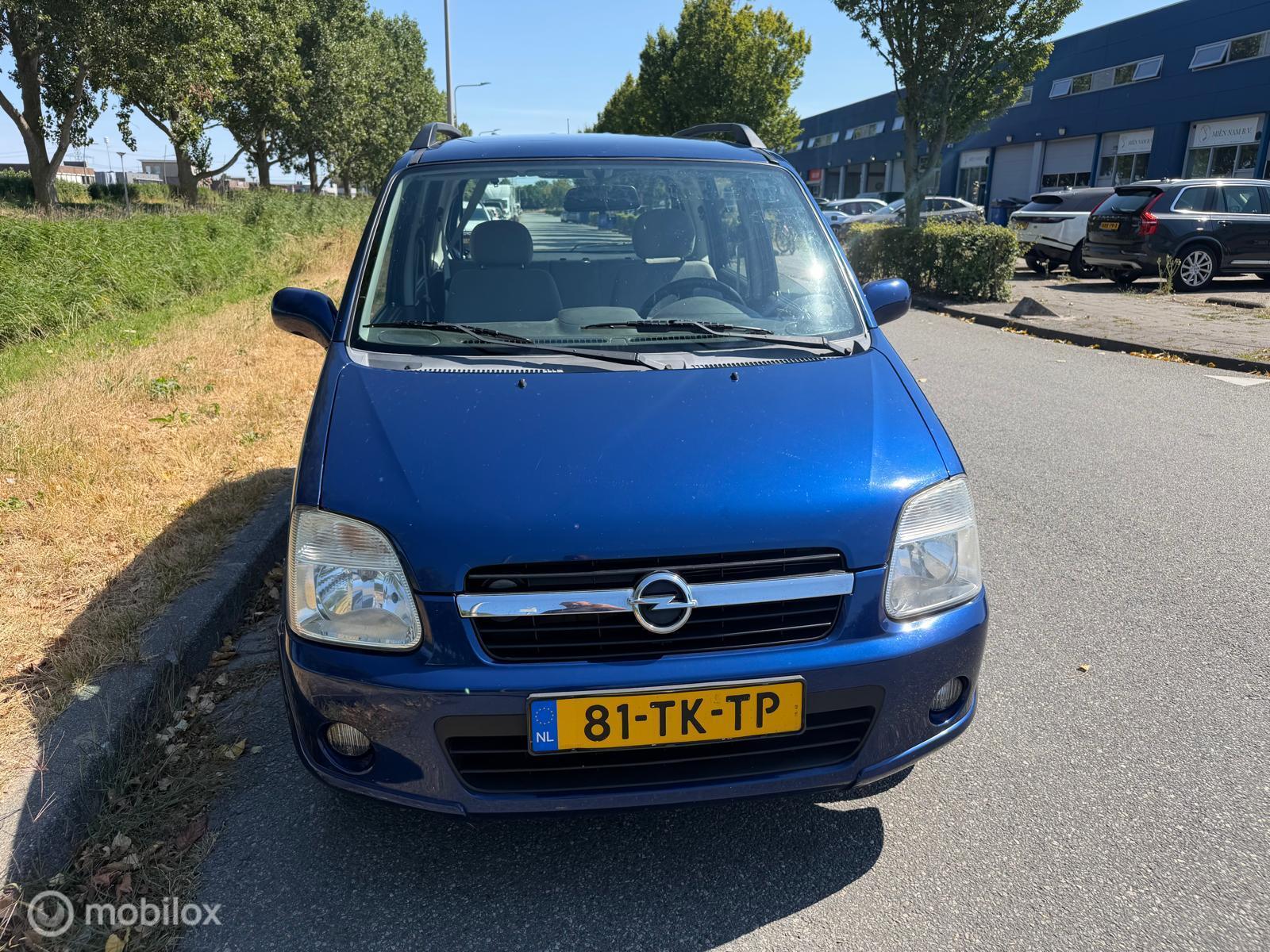 Foto van Opel Agila