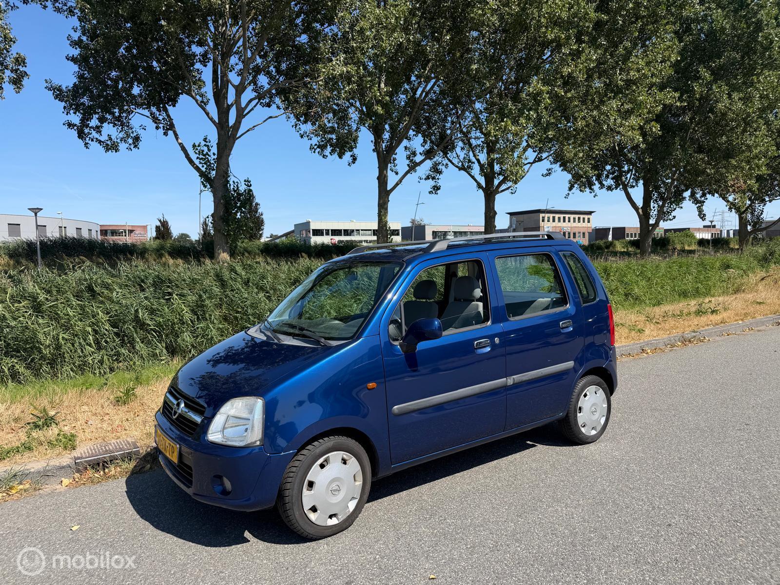 Opel Agila 1.2-16V Temptation 2006 - voorkant