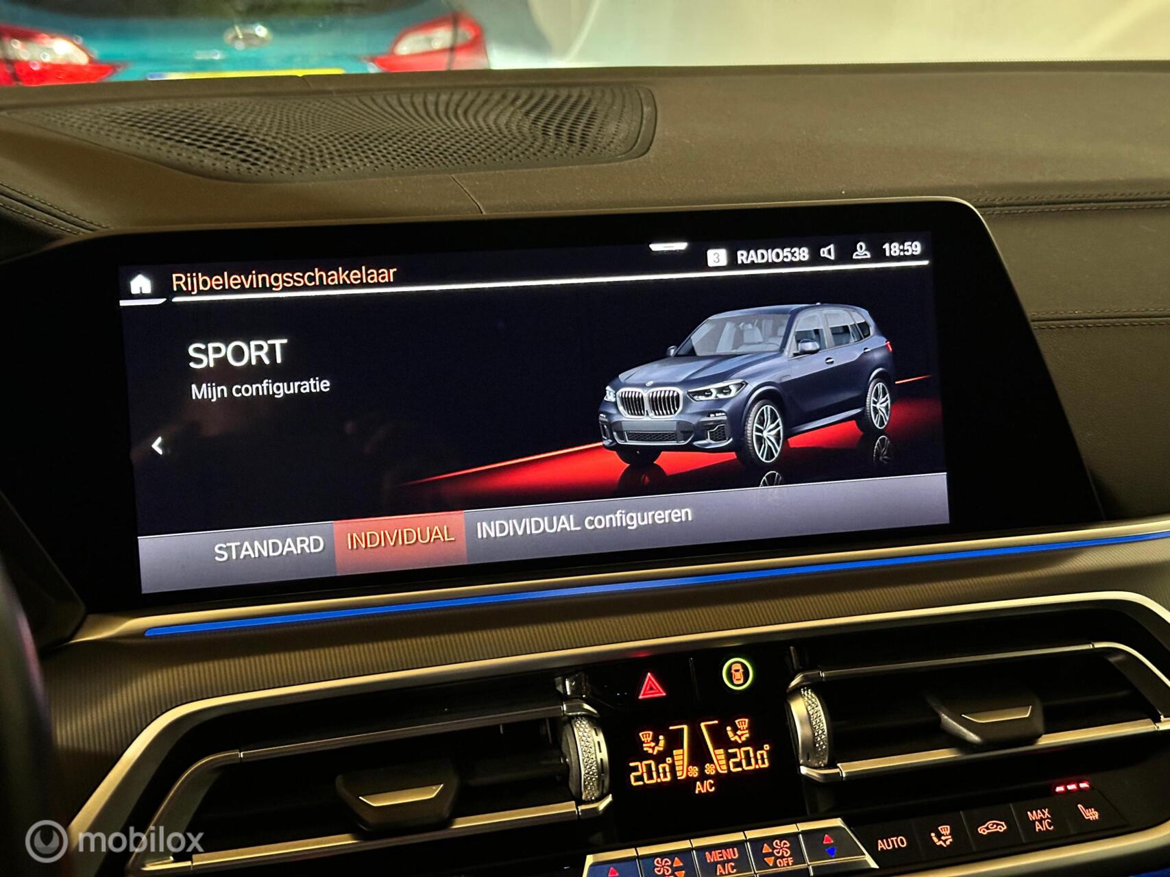 Foto van BMW X5 Xdrive45e