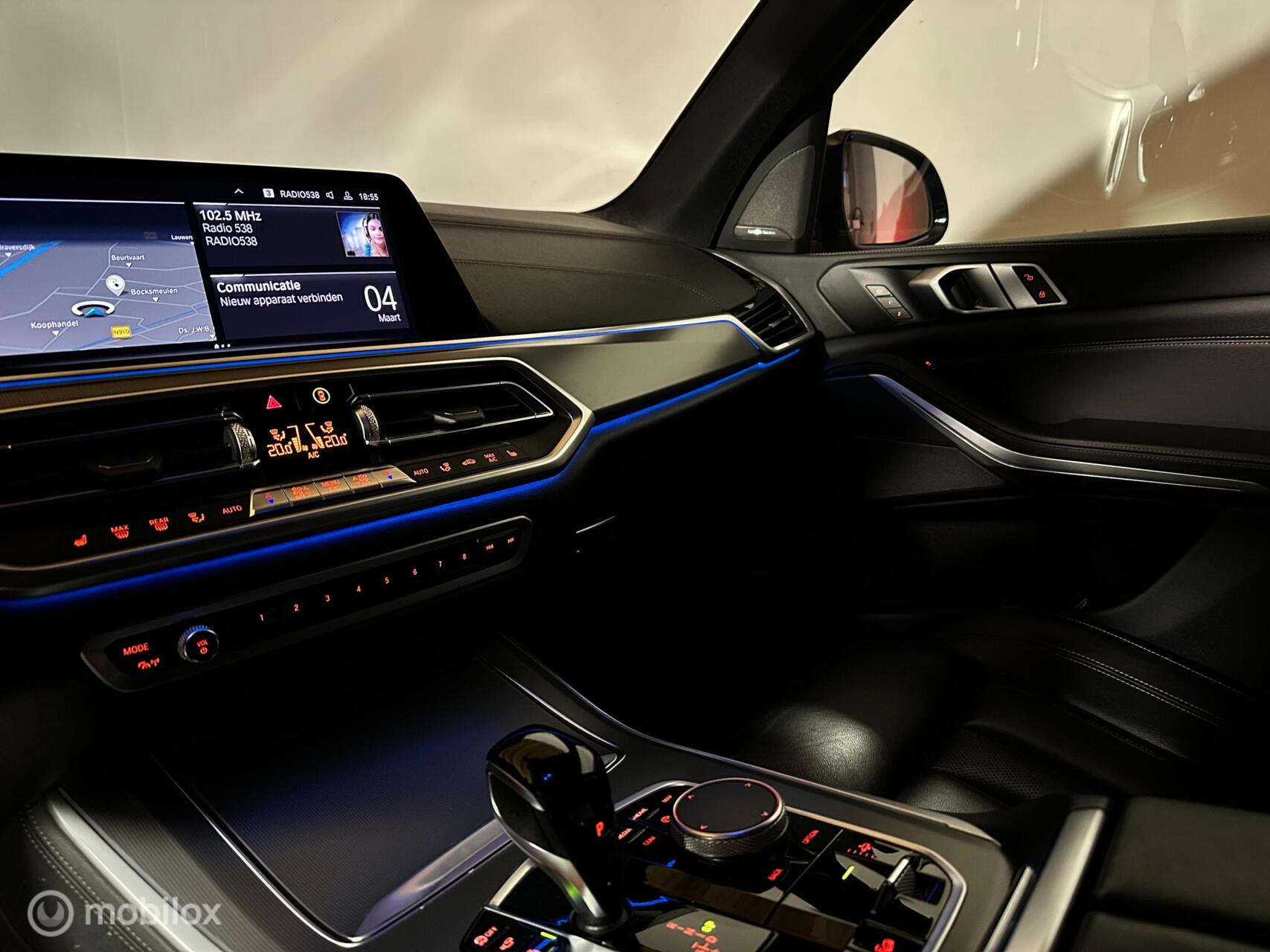 Foto van BMW X5 Xdrive45e