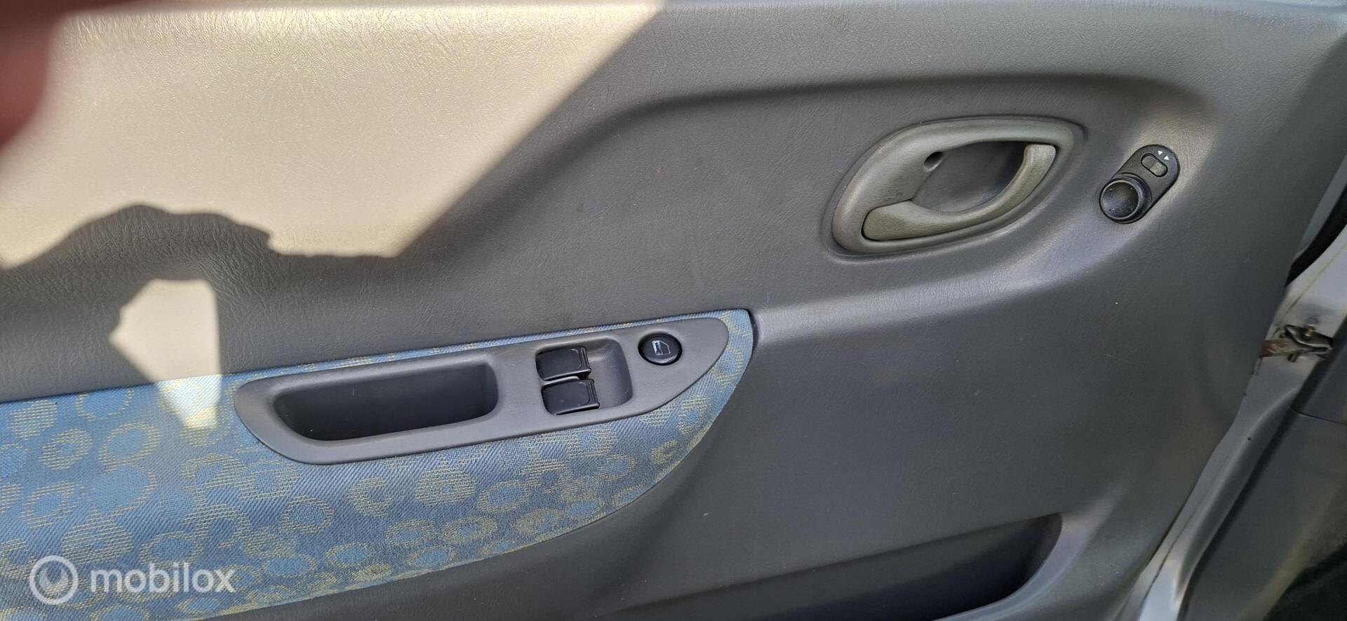 Foto van Suzuki Wagon R