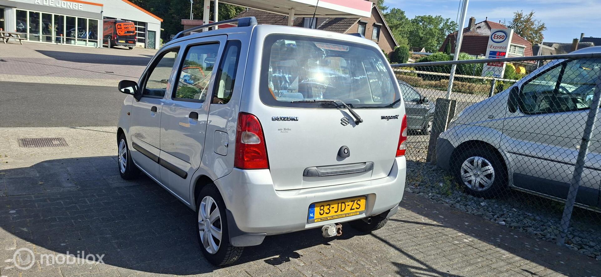 Foto van Suzuki Wagon R