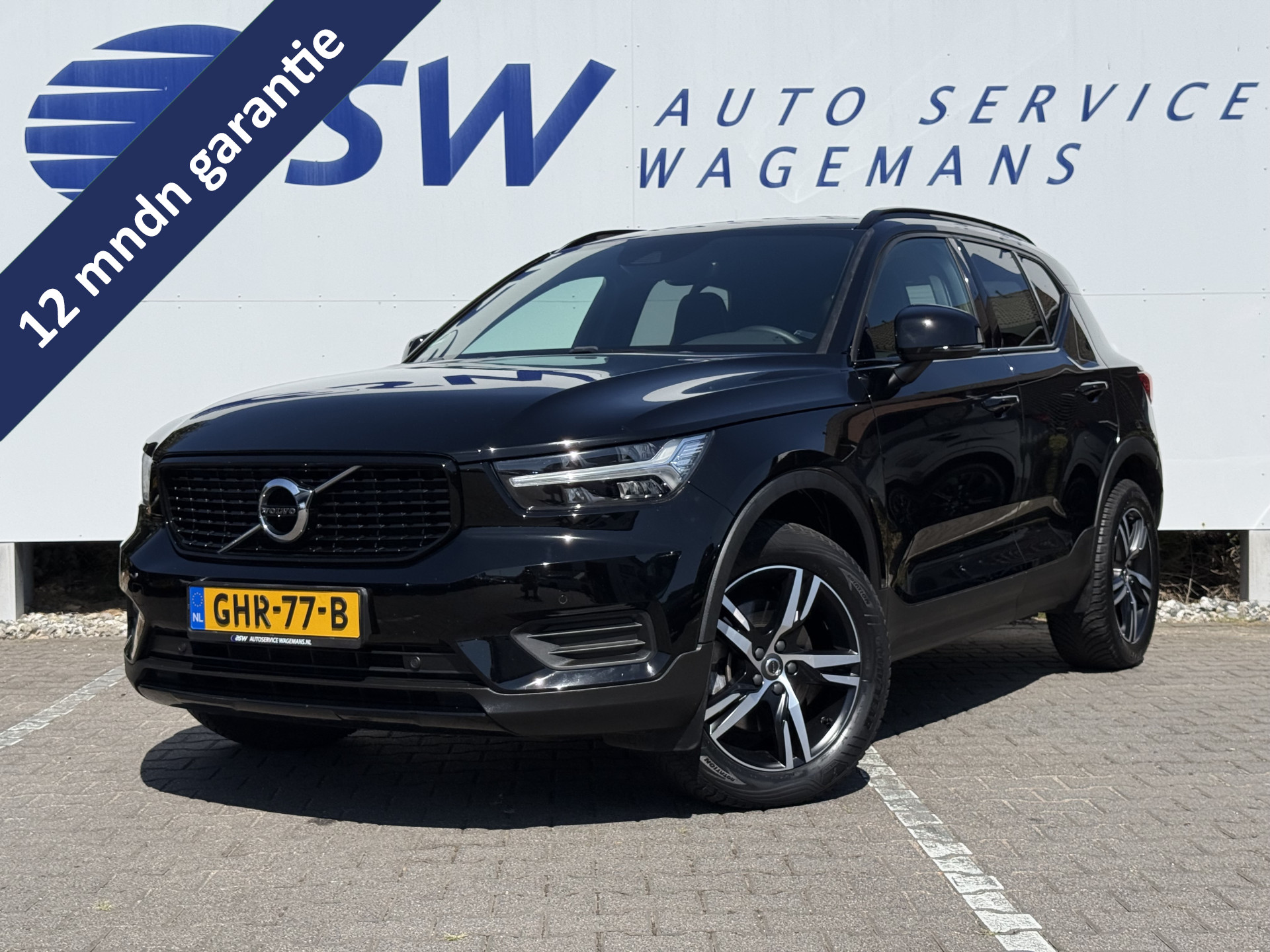 Volvo XC40 2.0 B4 R-Design 2021 - voorkant