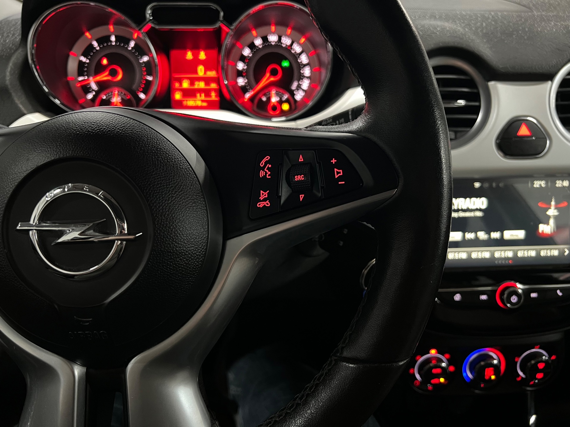 Foto van Opel Adam