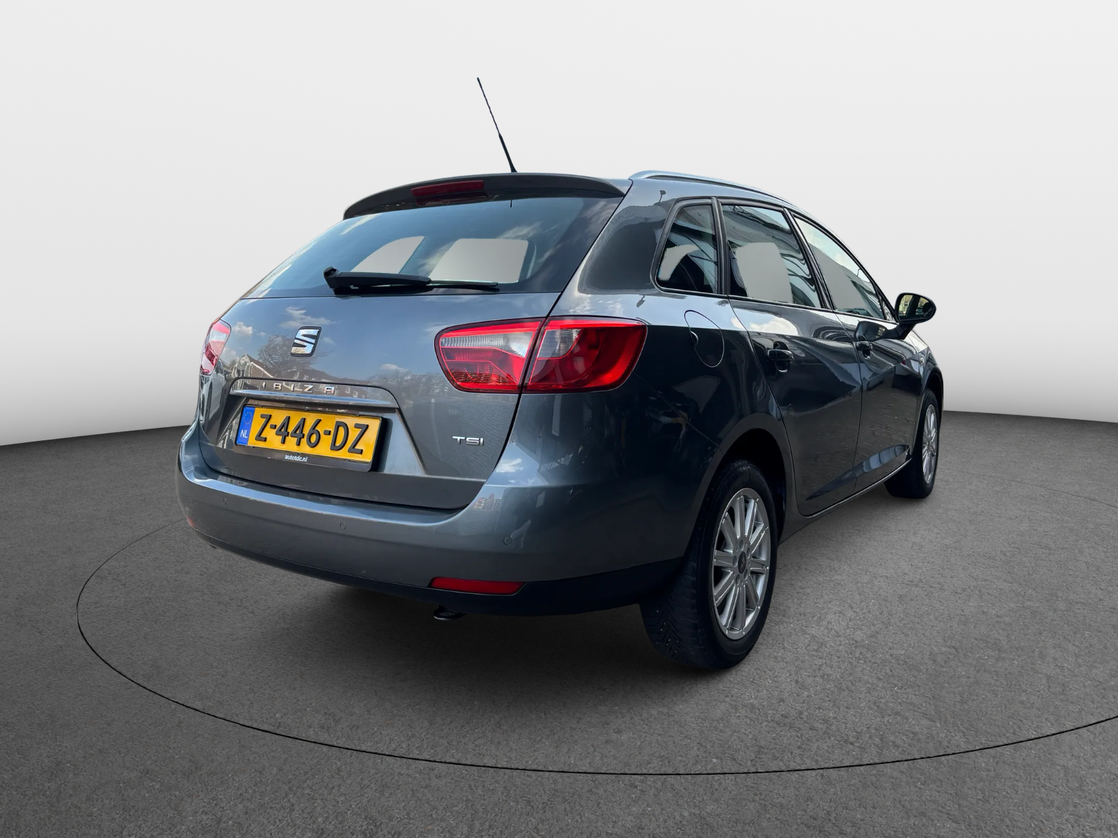 Foto van Seat Ibiza ST