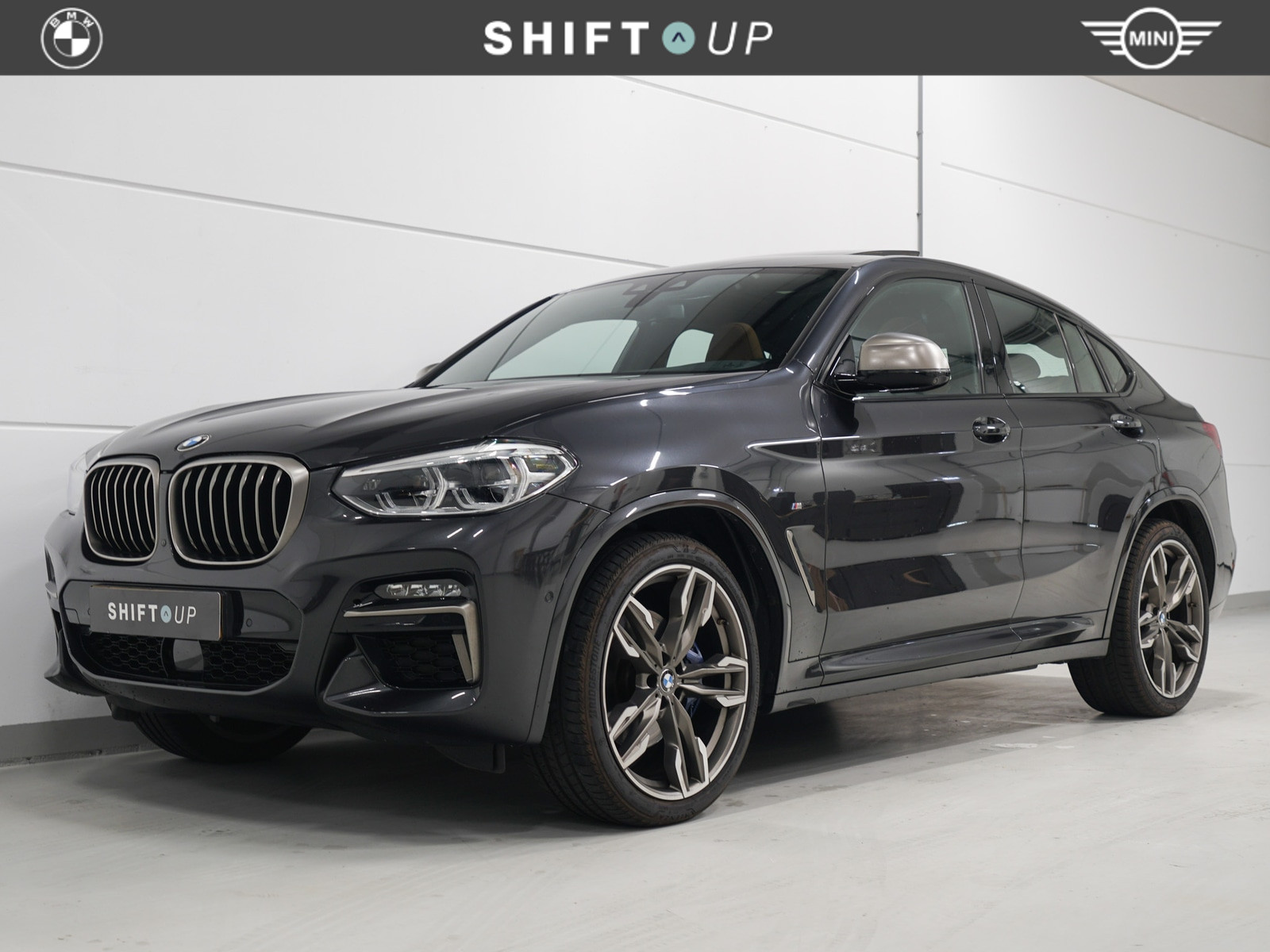 BMW X4 M40i M40i  Panoramadak | M-Stoelen | Harman Kardon | CoPilot 2020 - voorkant
