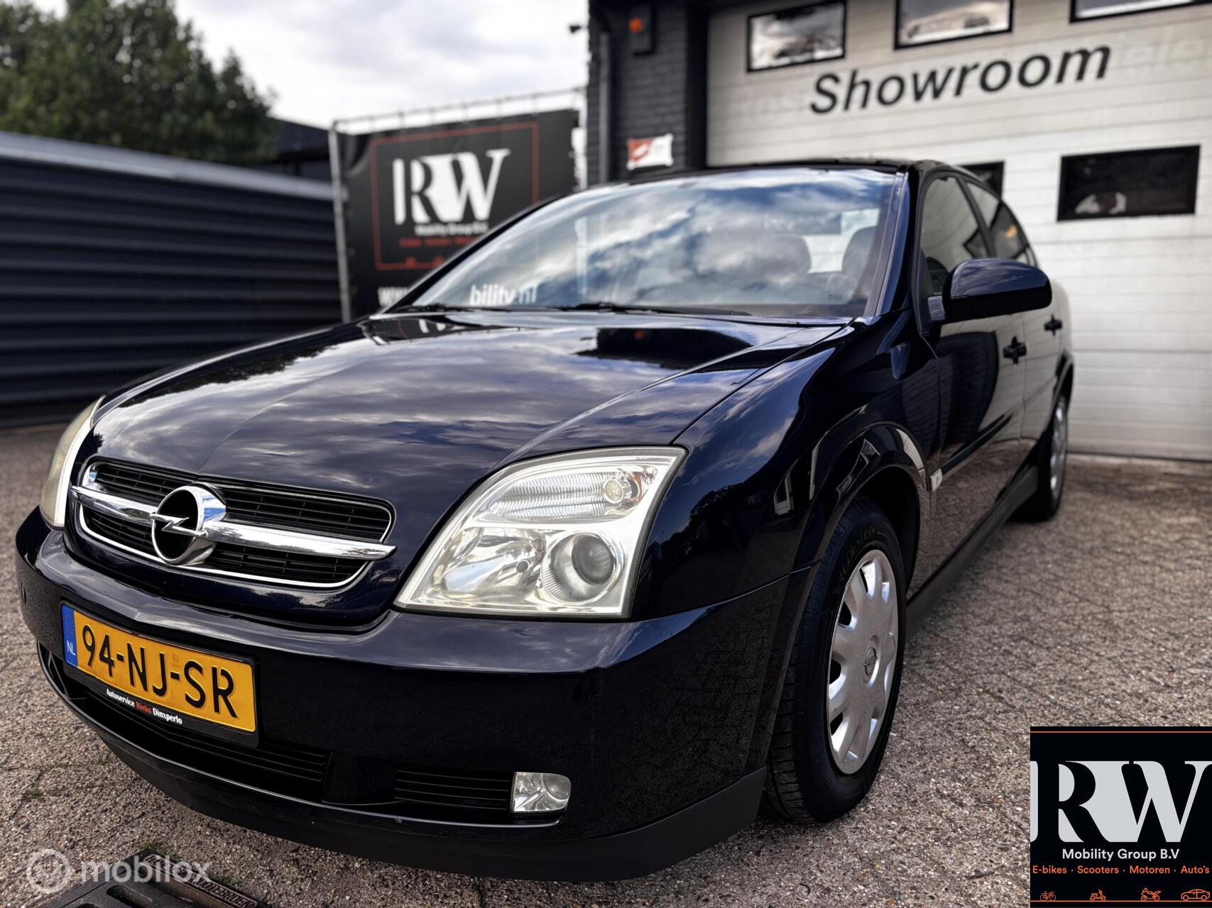 Opel Vectra-c 1.8-16V Comfort *MET AIRCO EN NIEUWE APK* 2003 - voorkant