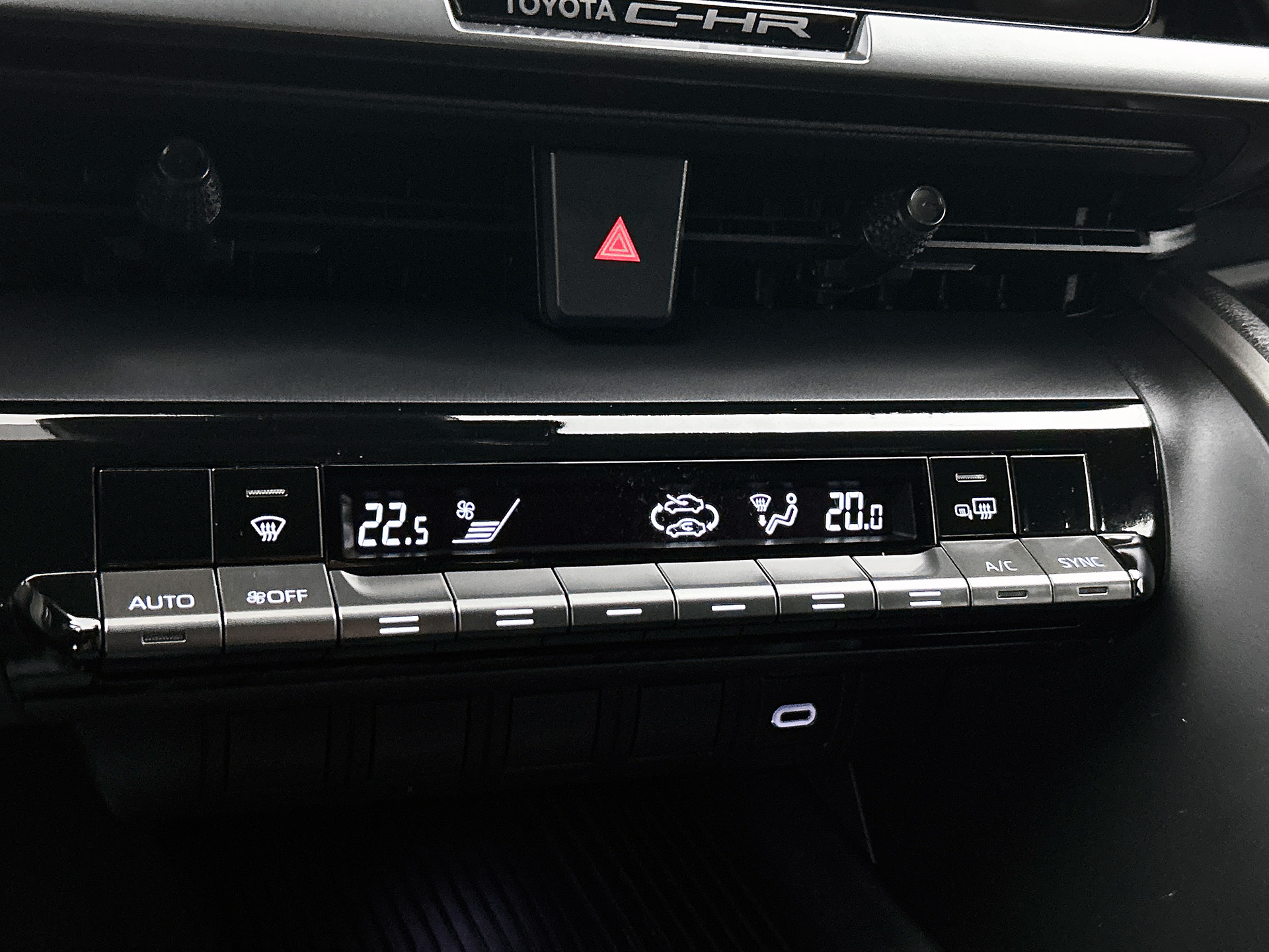 Foto van Toyota C-hr
