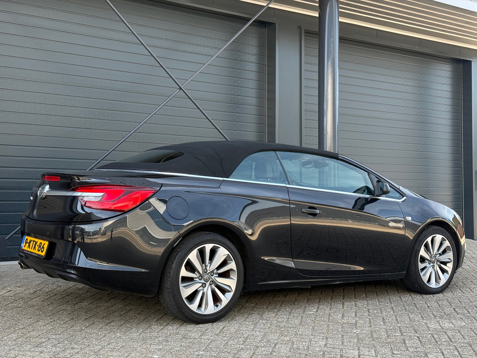 Foto van Opel Cascada