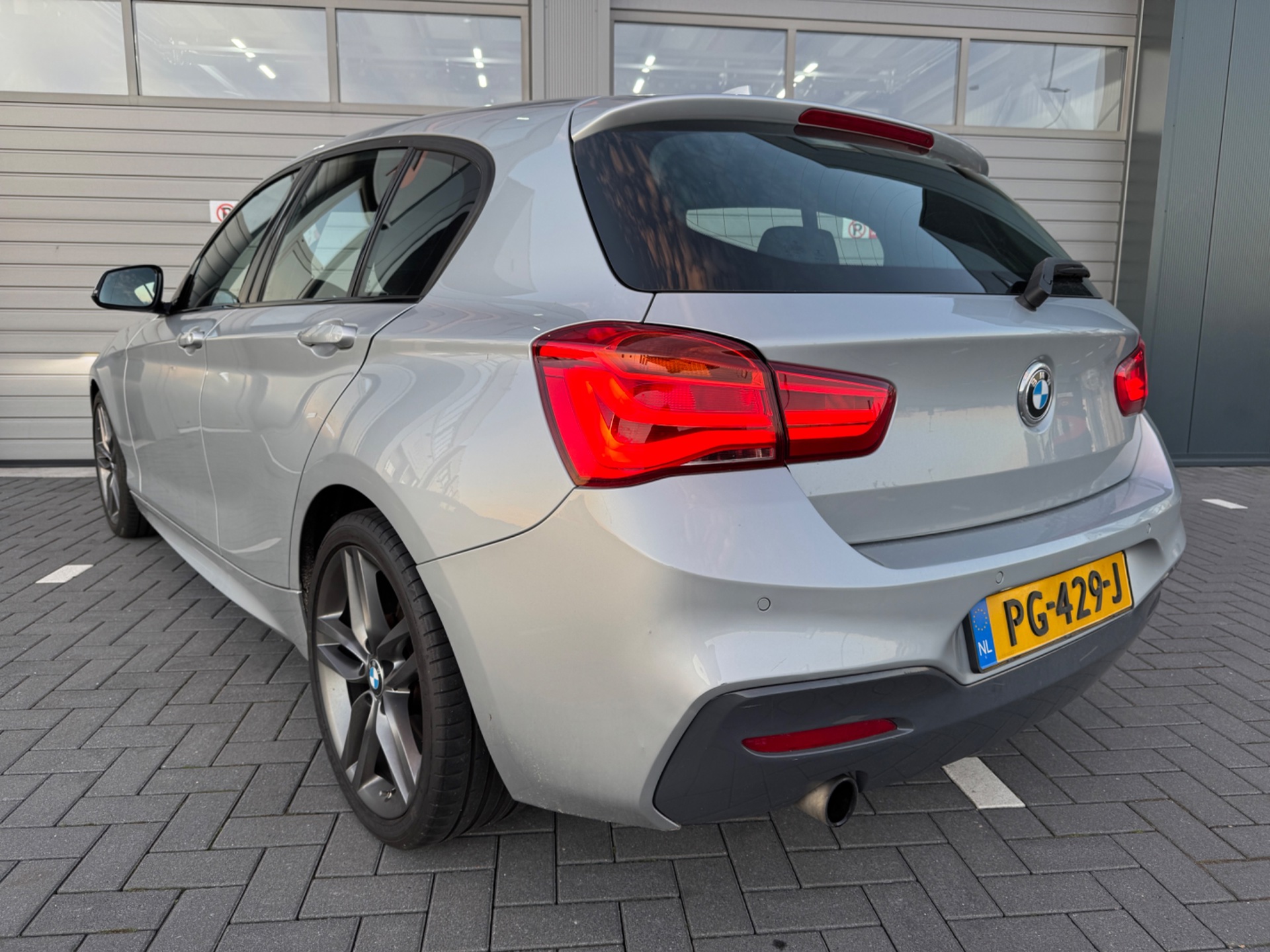 Foto van BMW 118i
