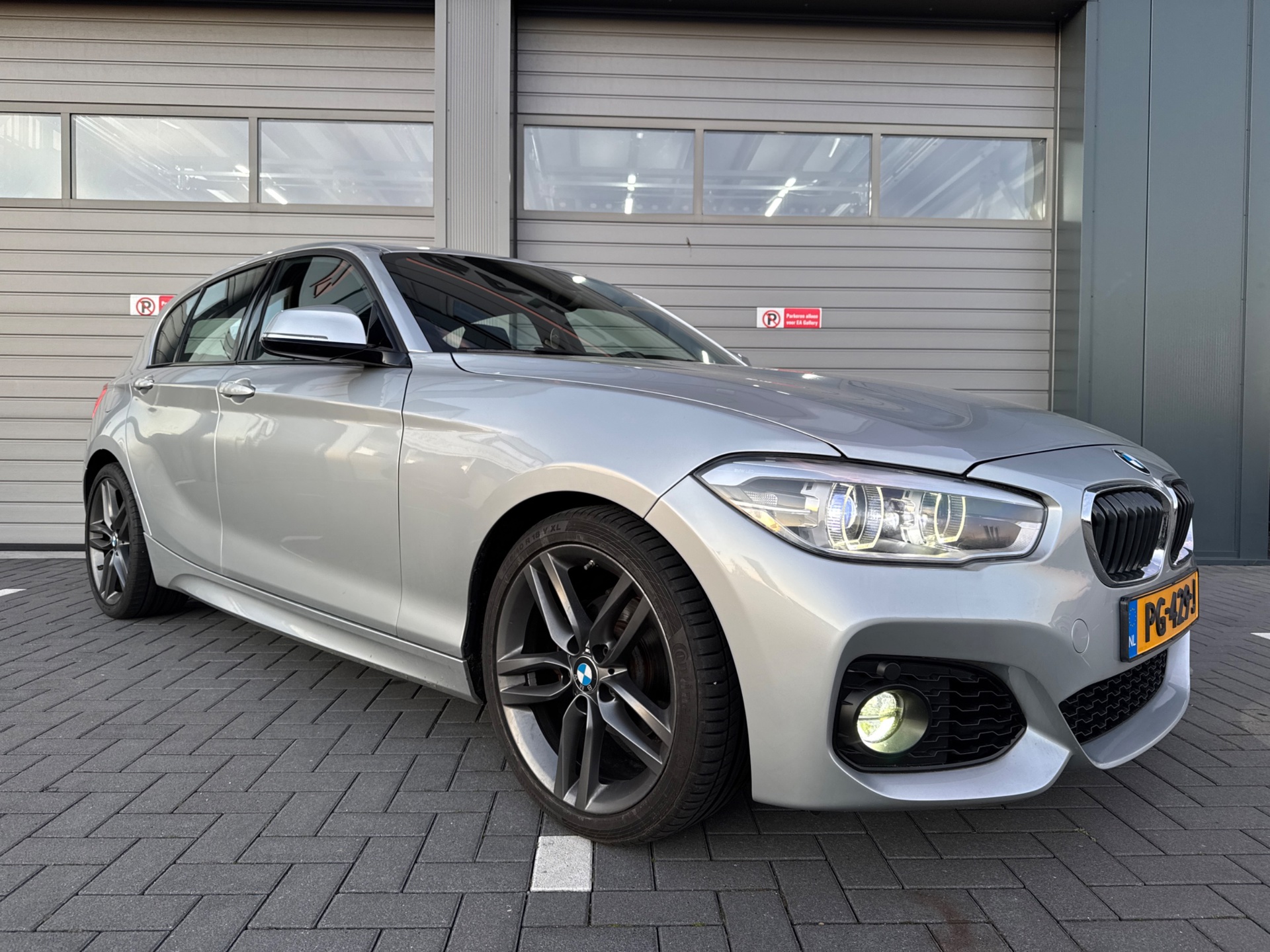 Foto van BMW 118i