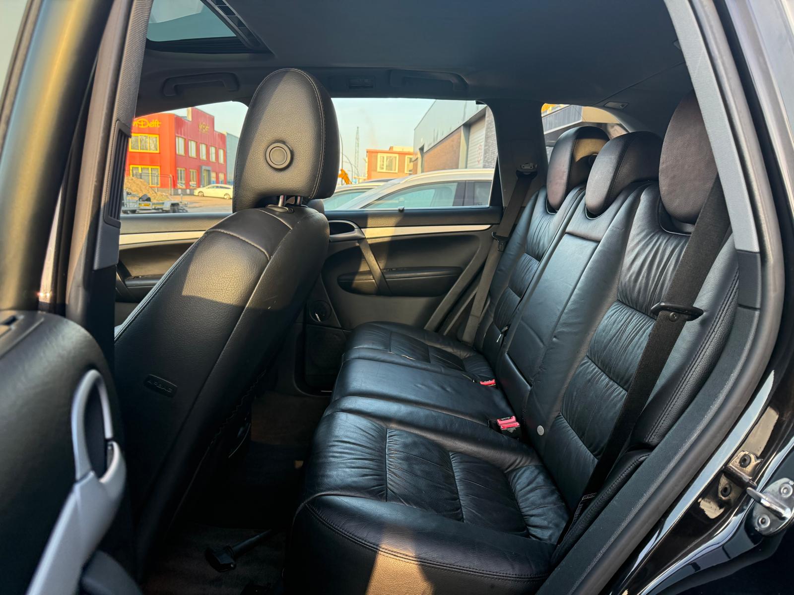 Foto van Porsche Cayenne S