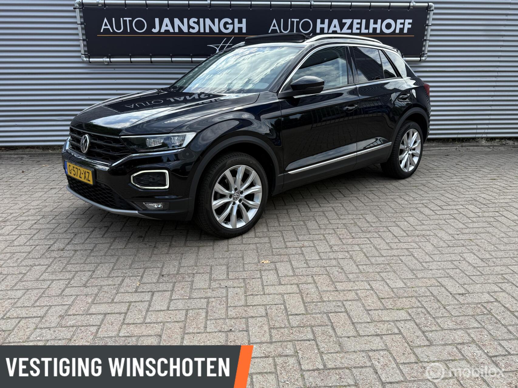 Volkswagen T-roc 1.5 TSI Sport | Schuif/Kanteldak | Stoelverwarming | Camera | PDC V+A | 2020 - voorkant