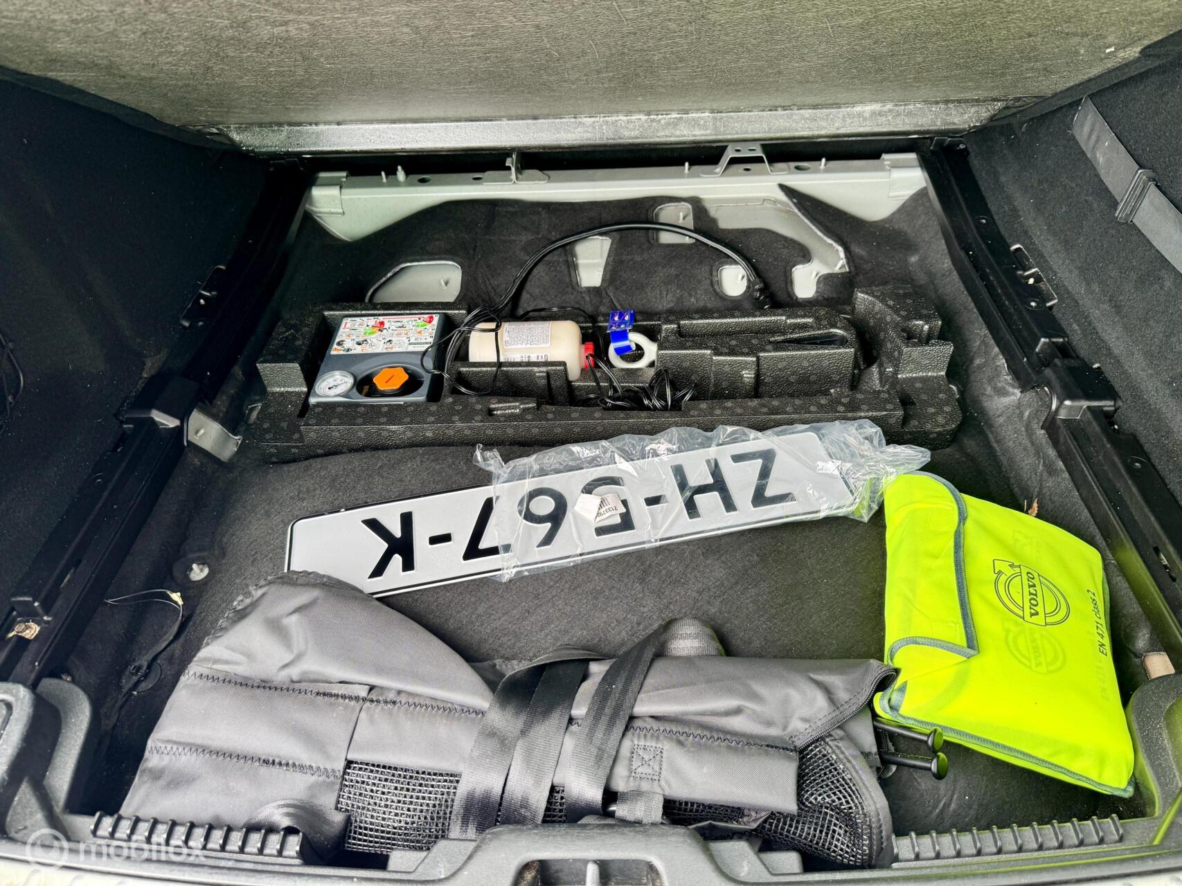 Foto van Volvo V60 T8 Twin Engine
