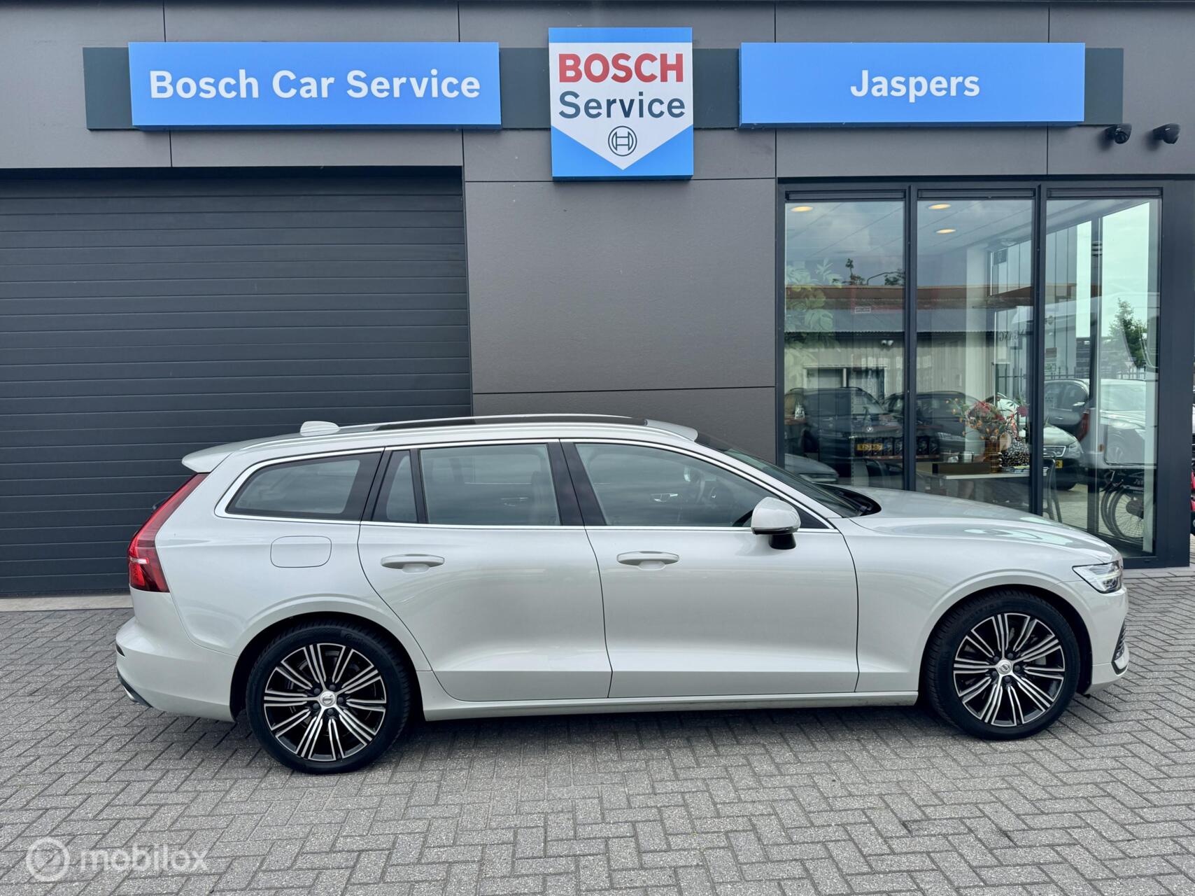 Foto van Volvo V60 T8 Twin Engine