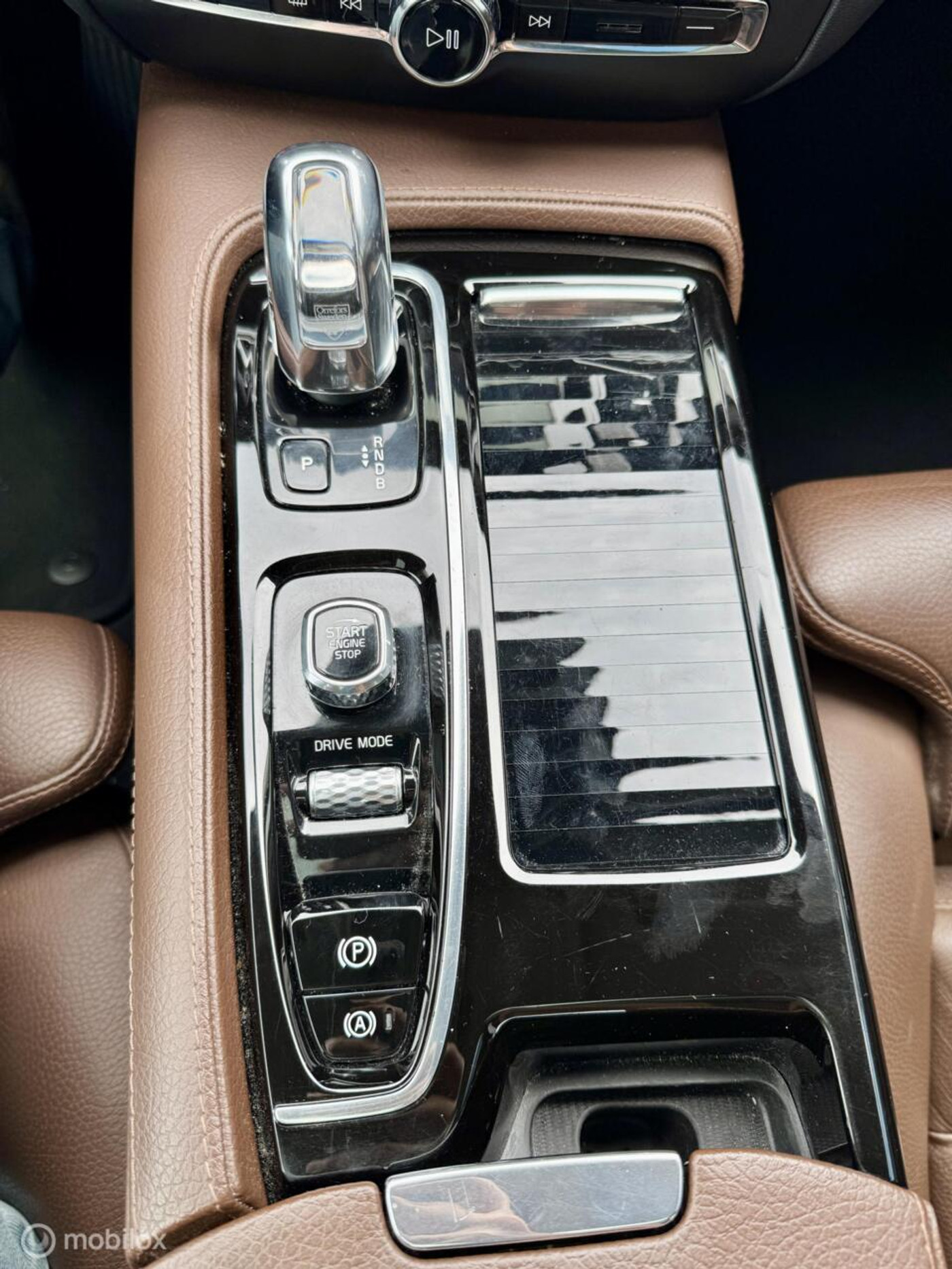Foto van Volvo V60 T8 Twin Engine