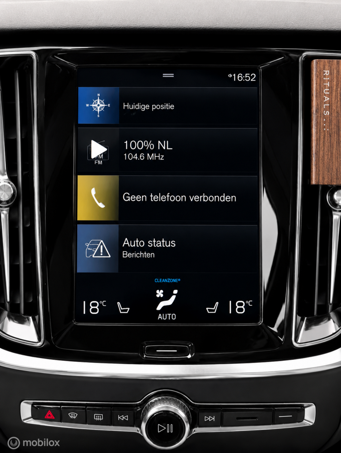 Foto van Volvo V60 T8 Twin Engine