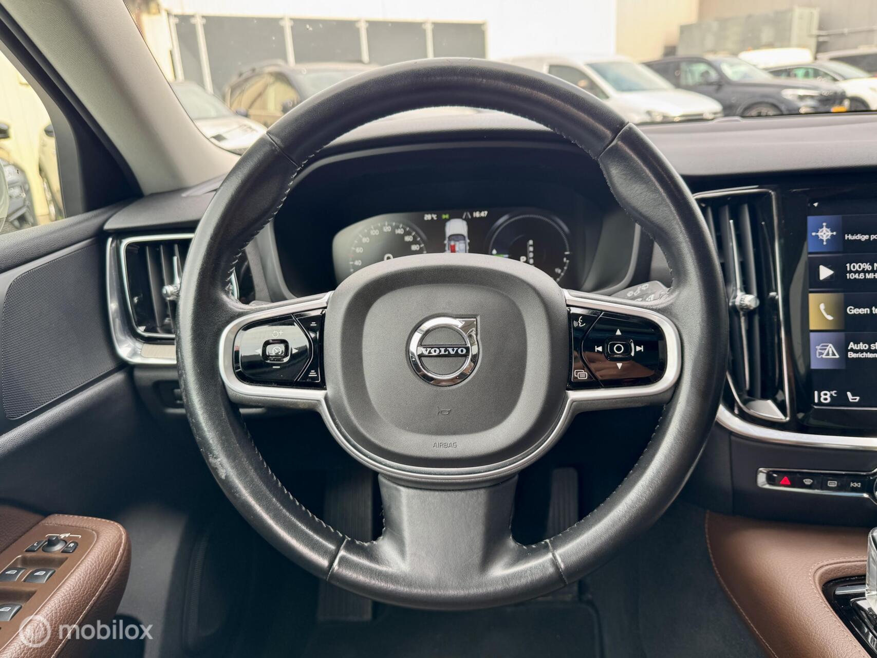 Foto van Volvo V60 T8 Twin Engine