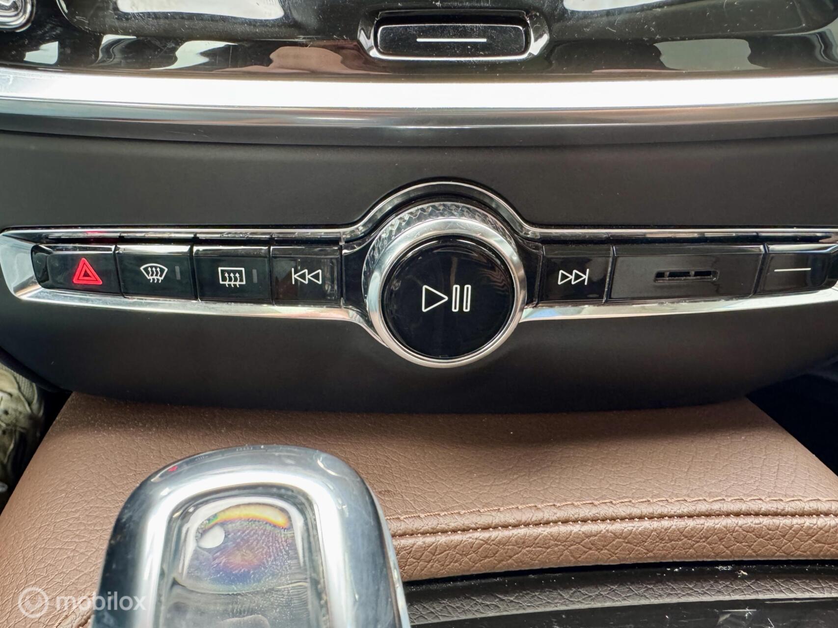 Foto van Volvo V60 T8 Twin Engine