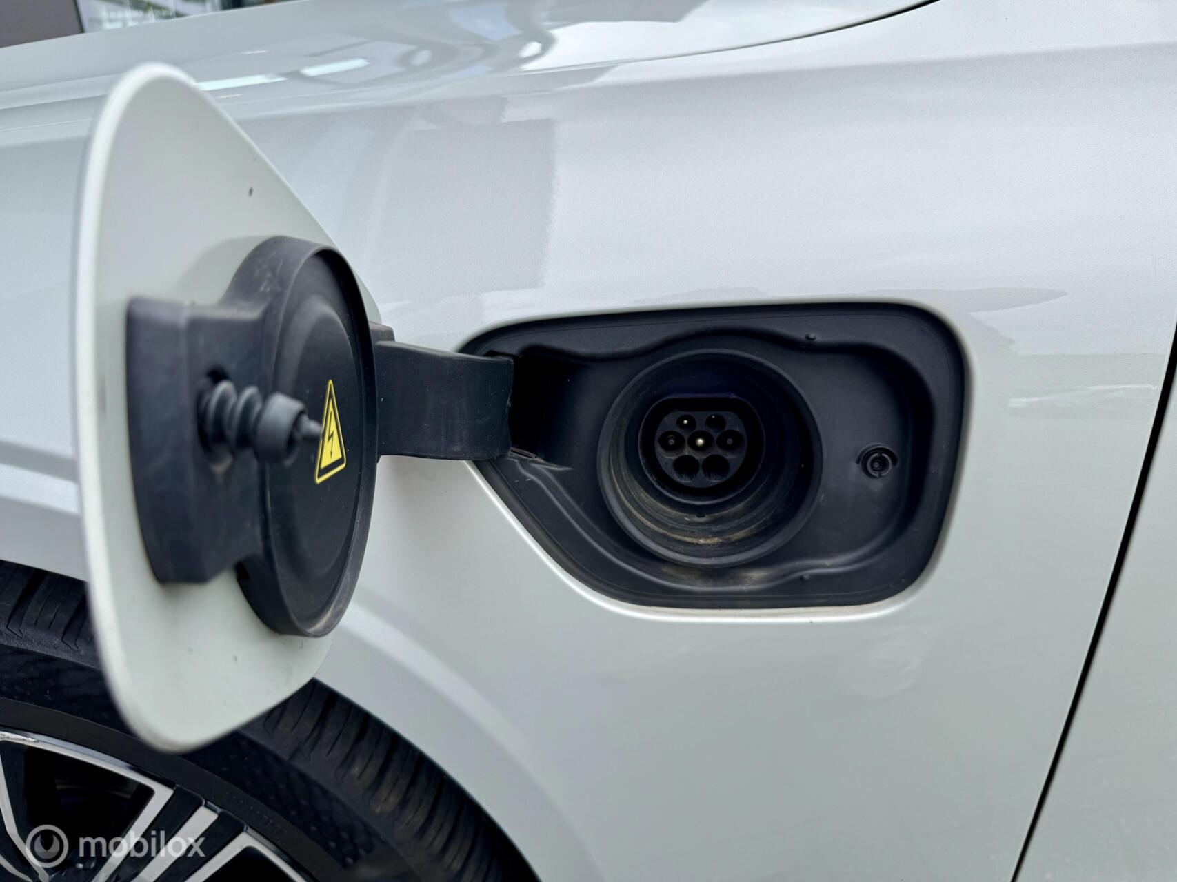 Foto van Volvo V60 T8 Twin Engine