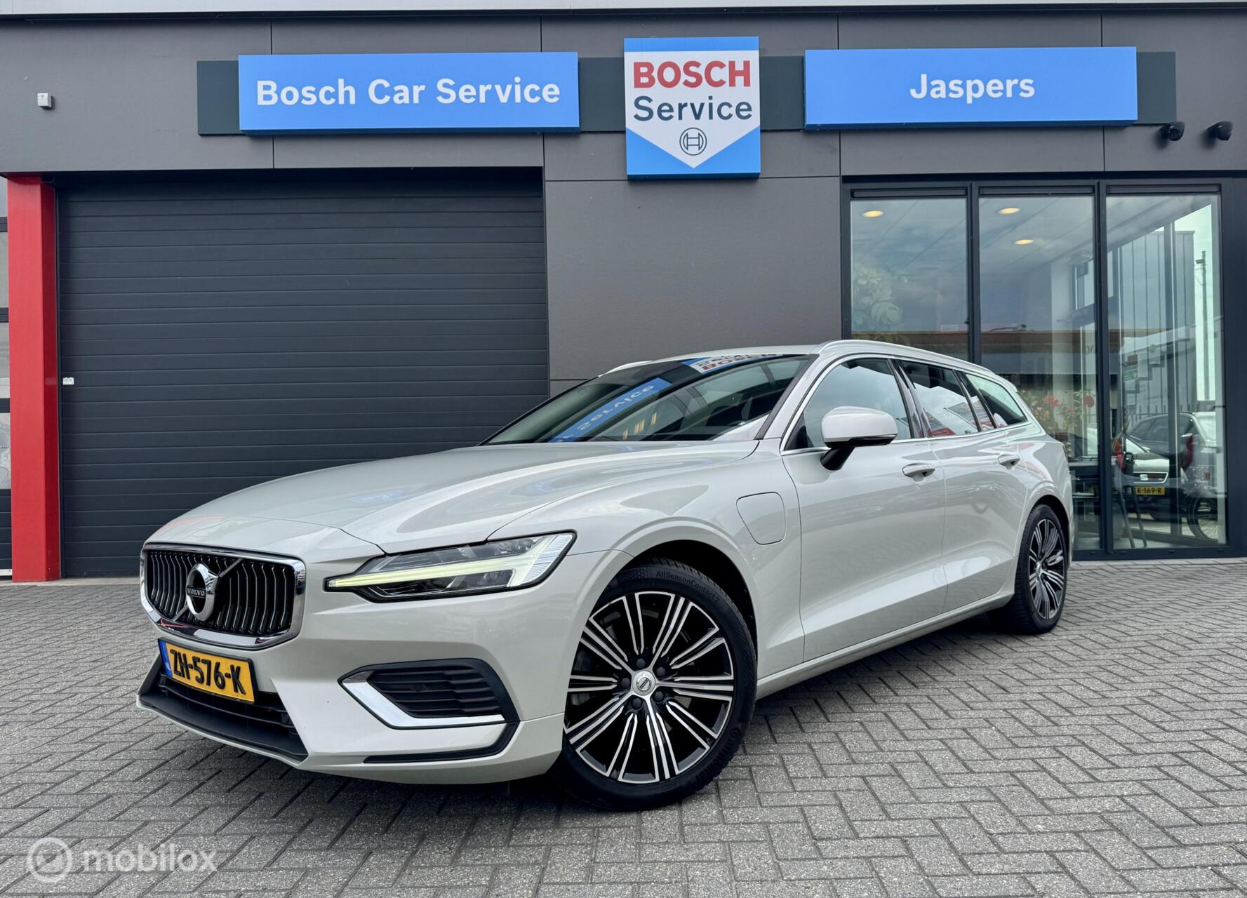 Foto van Volvo V60 T8 Twin Engine