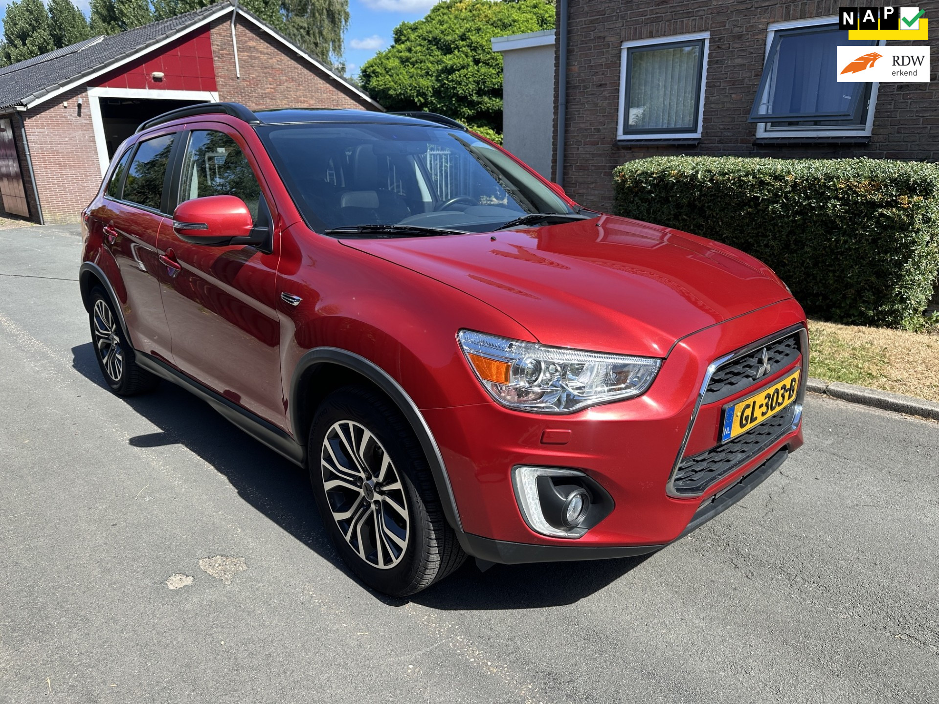 Mitsubishi Mitsubishi Asx 1.6 Cleartec Instyle PANO/LEER/VANI/CAMERA 2015 - voorkant