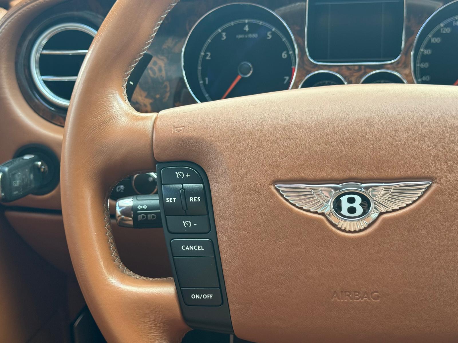 Foto van Bentley Bentley Continental GT