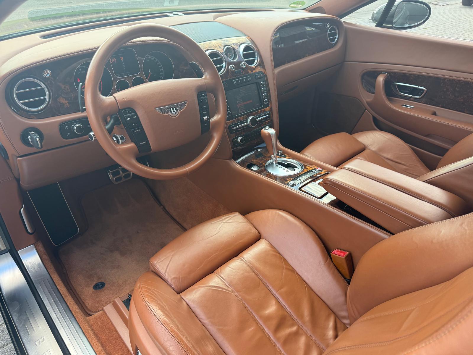 Foto van Bentley Bentley Continental GT