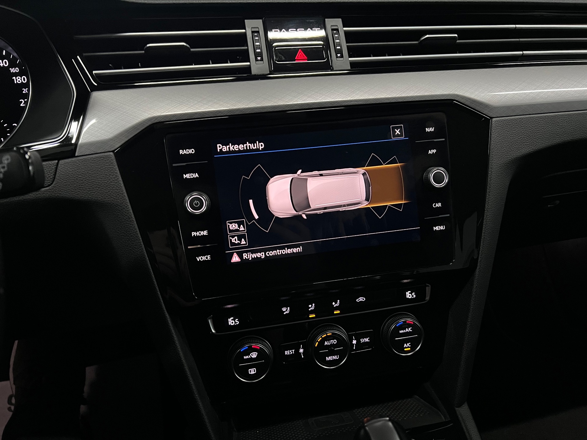Foto van Volkswagen Passat