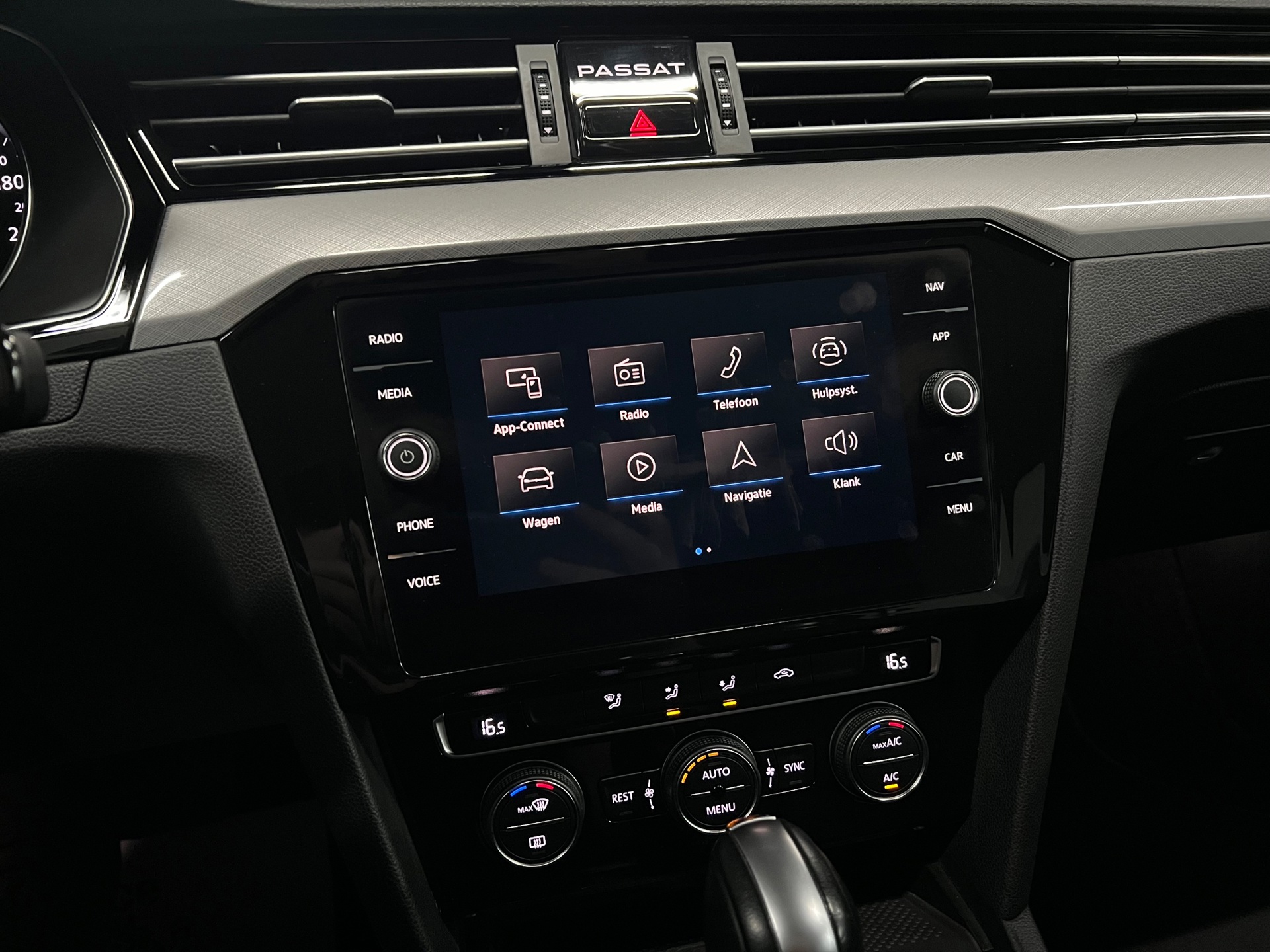 Foto van Volkswagen Passat