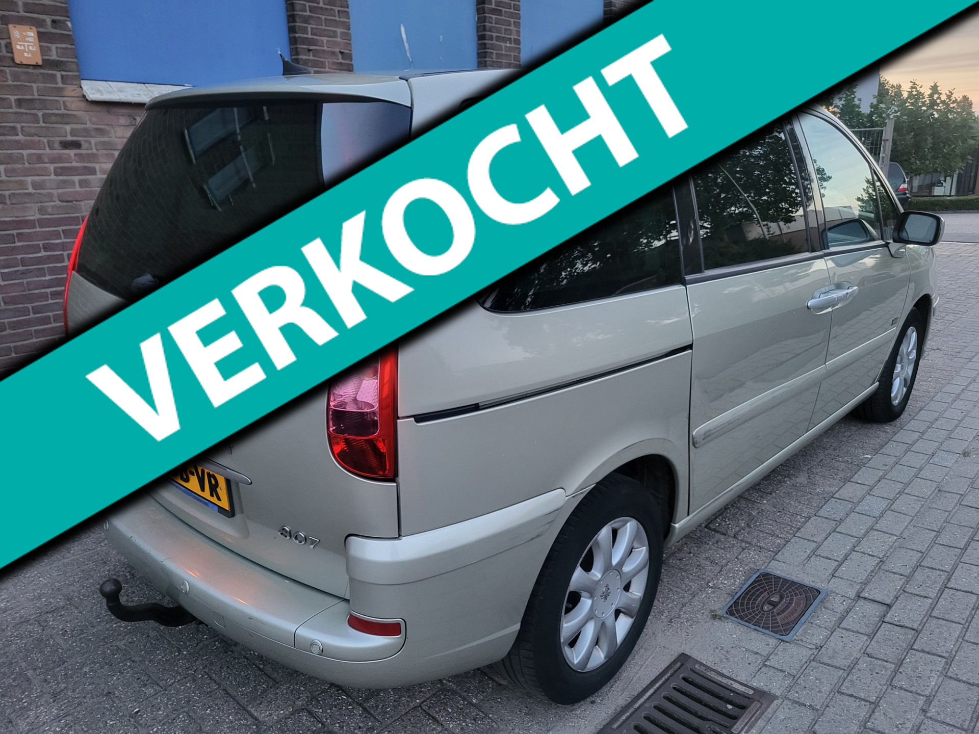 Peugeot 807 7 Pers Airco /Cruise 2.2 HDiF Norwest  Apk 1-10-26 2005 - voorkant