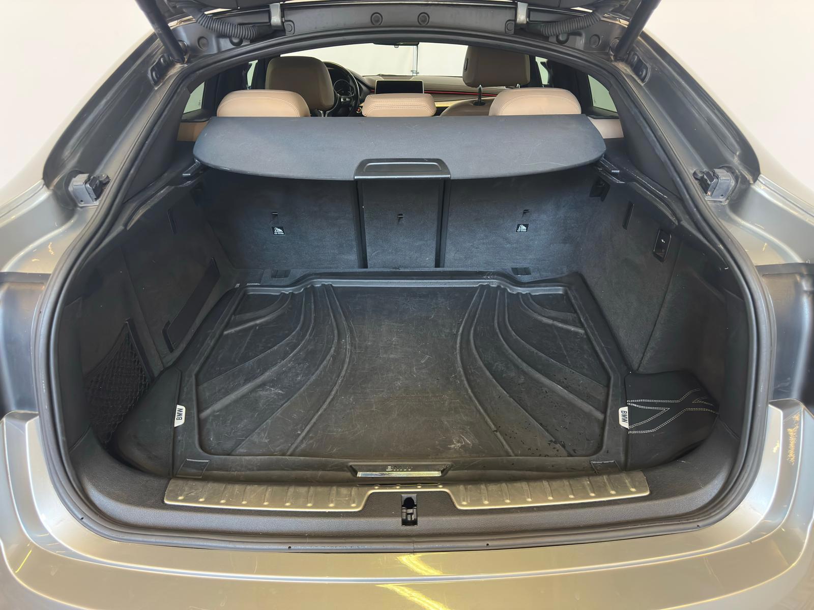 Foto van BMW X6 M