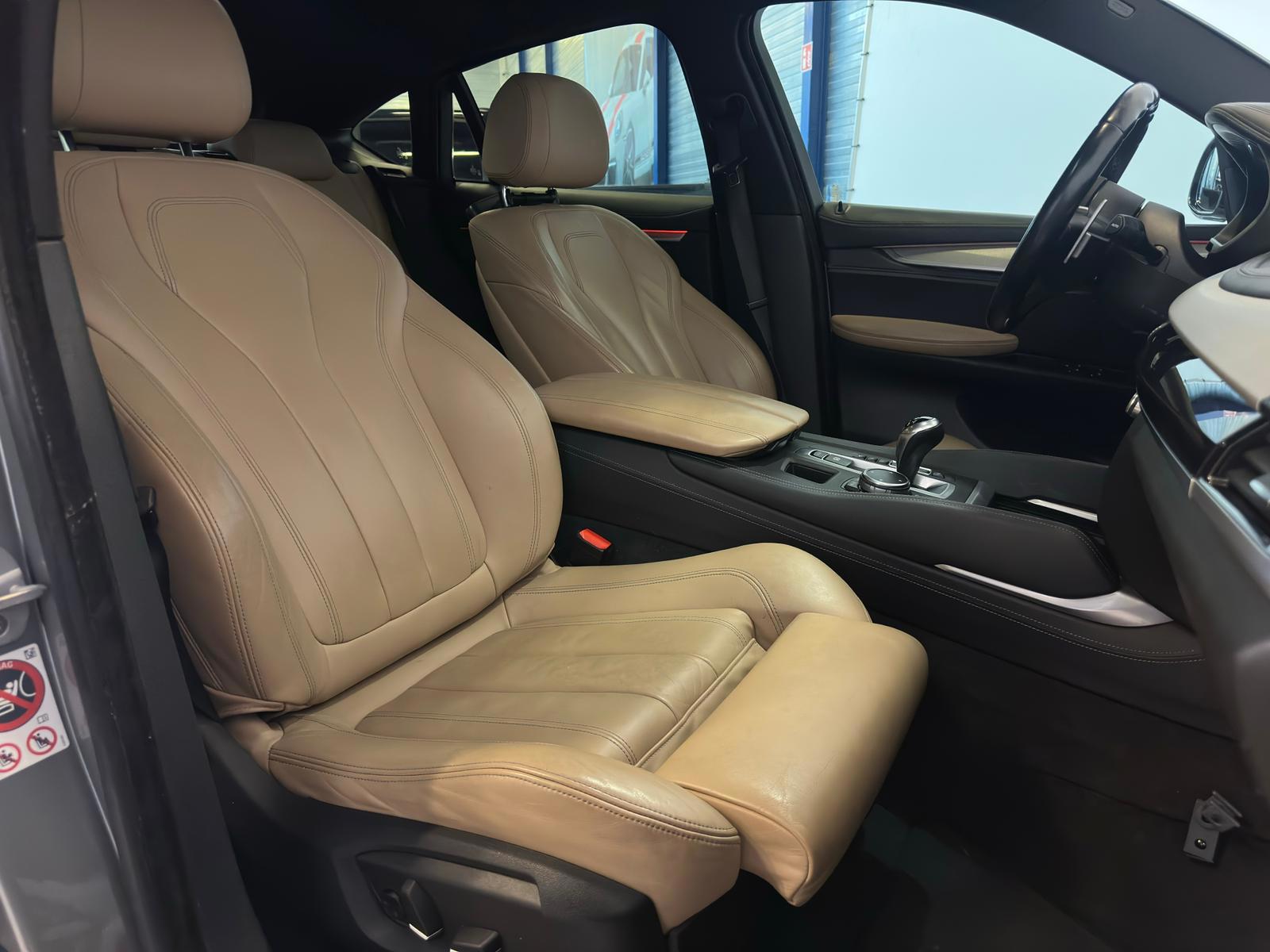 Foto van BMW X6 M