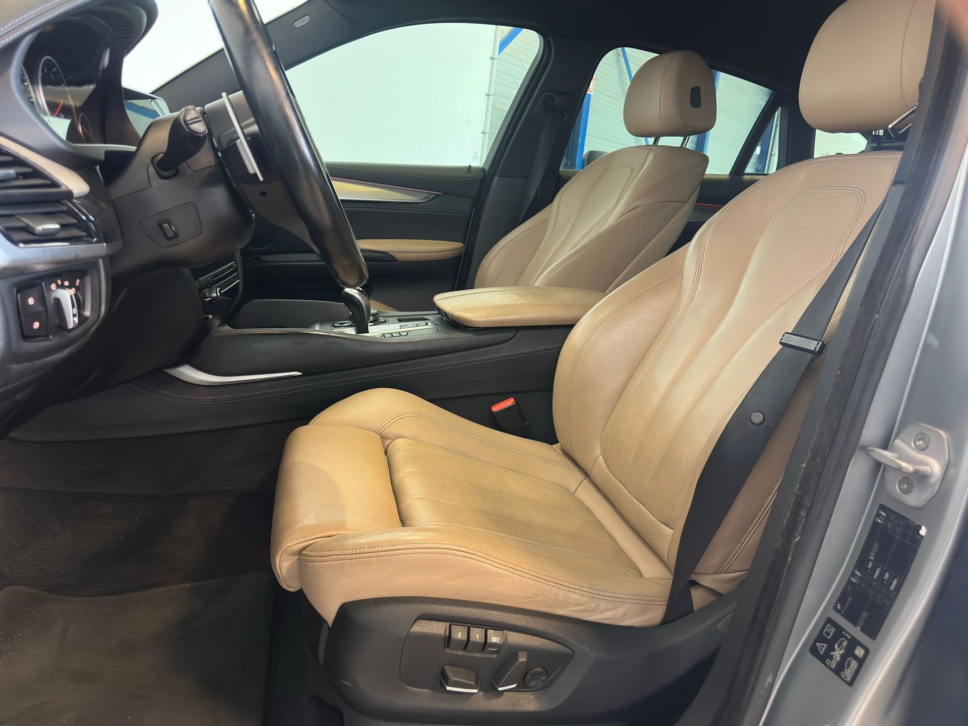 Foto van BMW X6 M