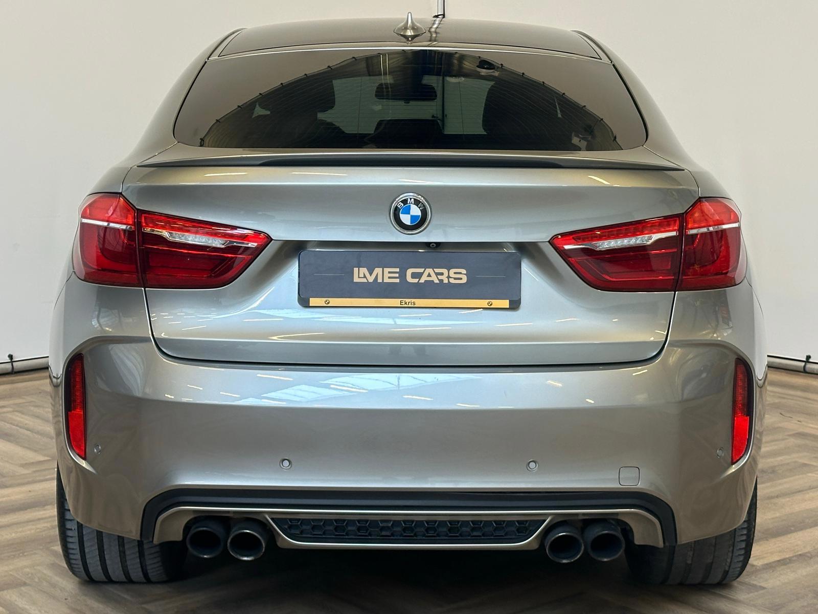 Foto van BMW X6 M