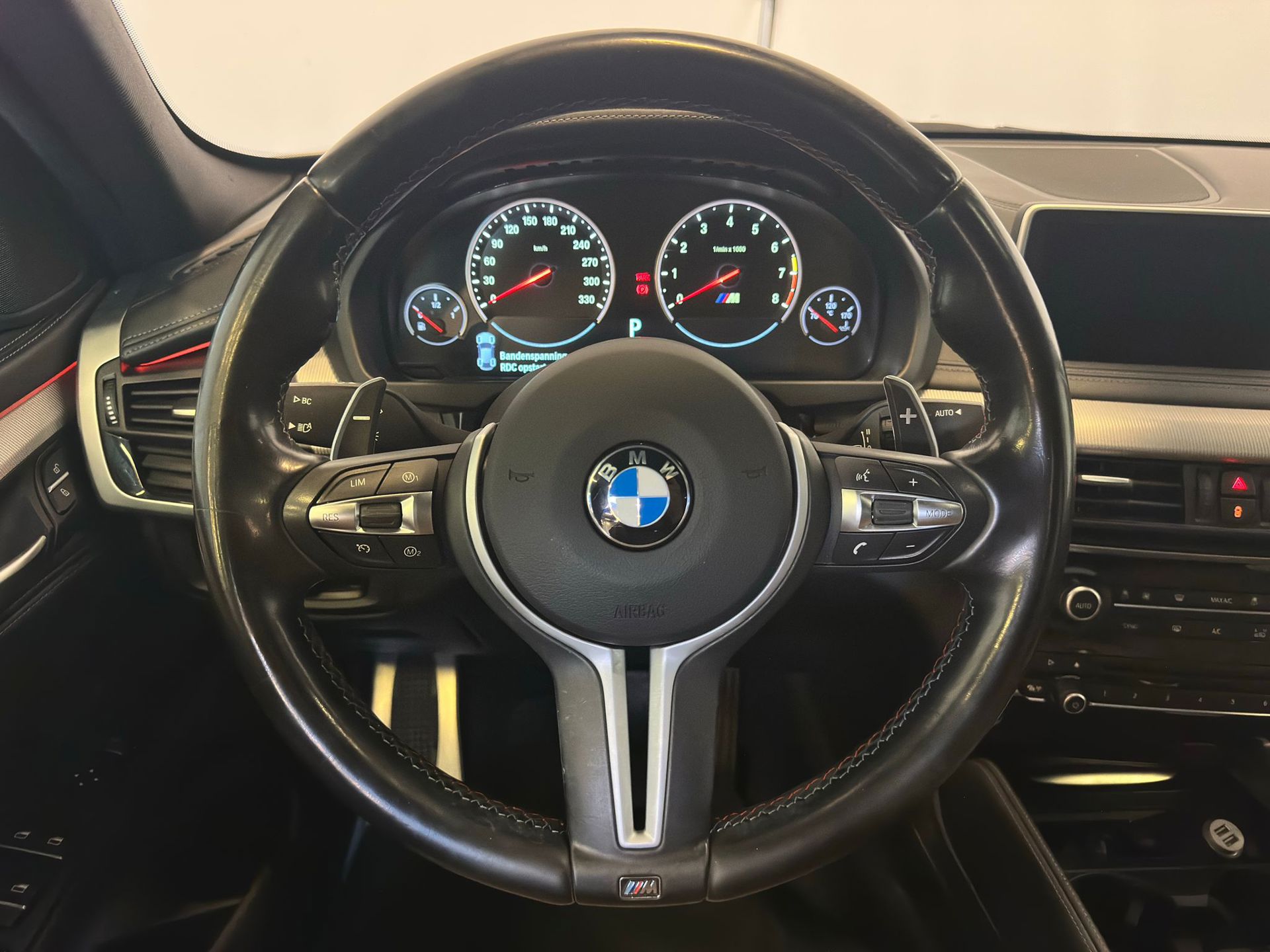 Foto van BMW X6 M