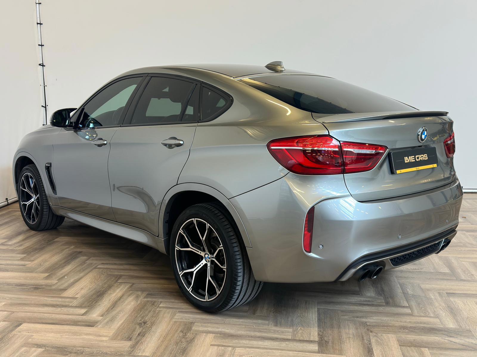 Foto van BMW X6 M