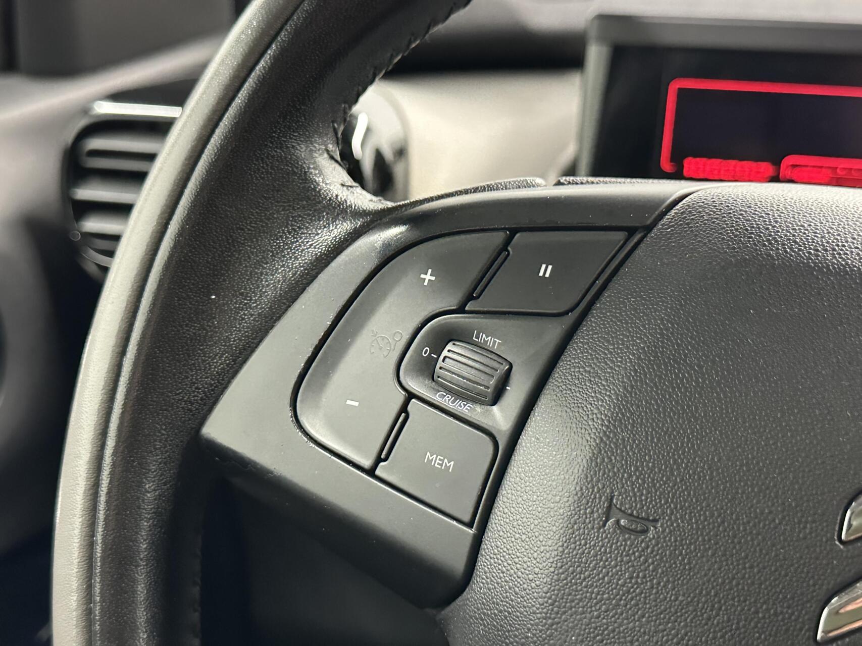 Foto van Citroen C4 Cactus