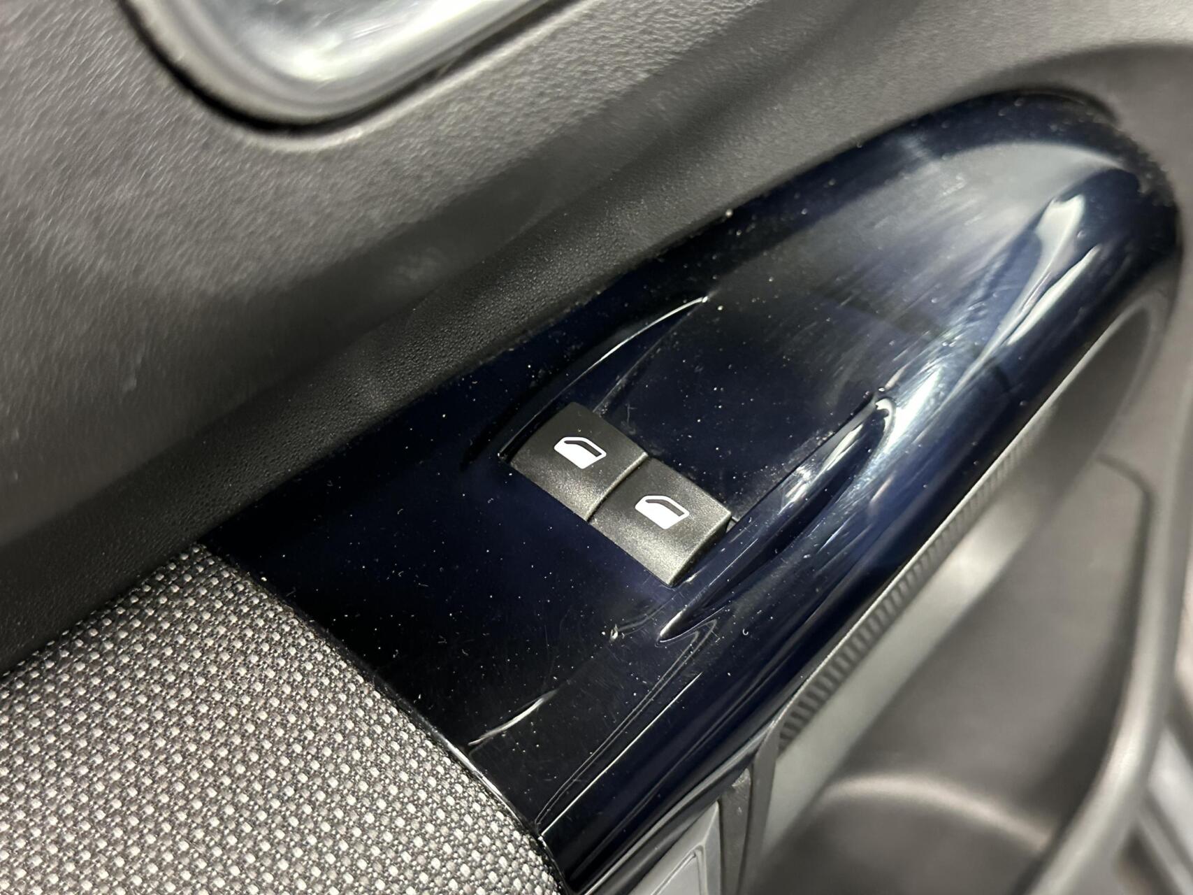 Foto van Citroen C4 Cactus
