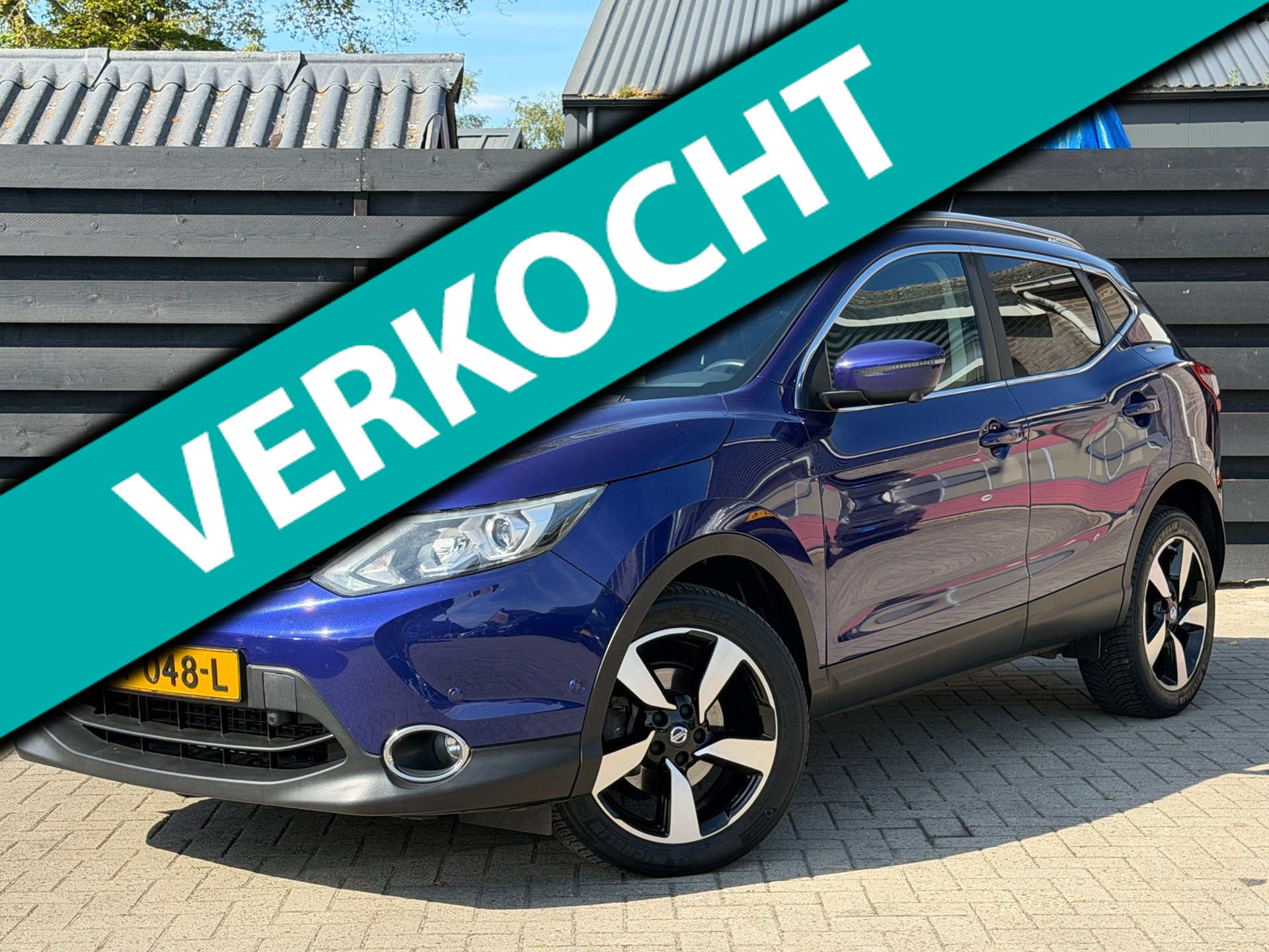 Nissan Nissan Qashqai 1.6 Tekna I Trekhaak I Leder I Navi I LaneAssist 2015 - voorkant