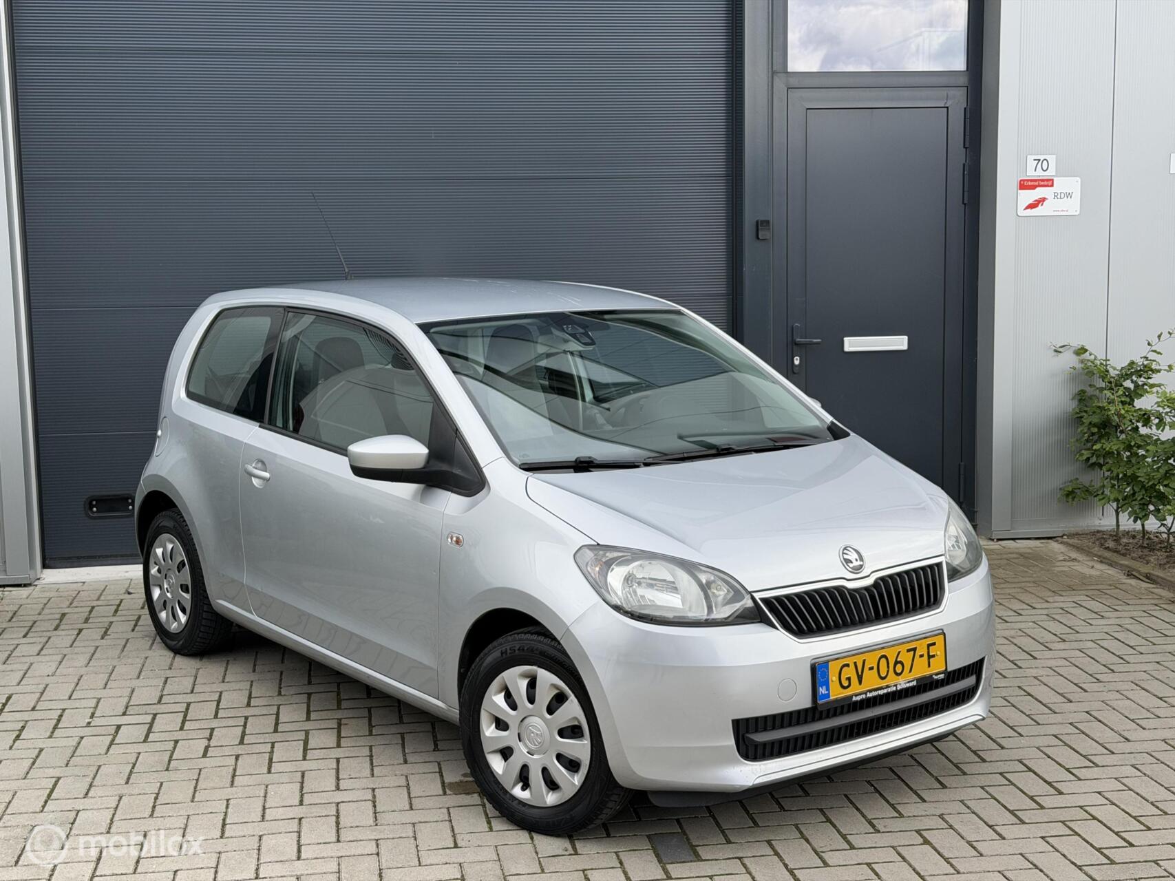 Skoda Citigo 1.0 Greentech Arctic 2012 - voorkant