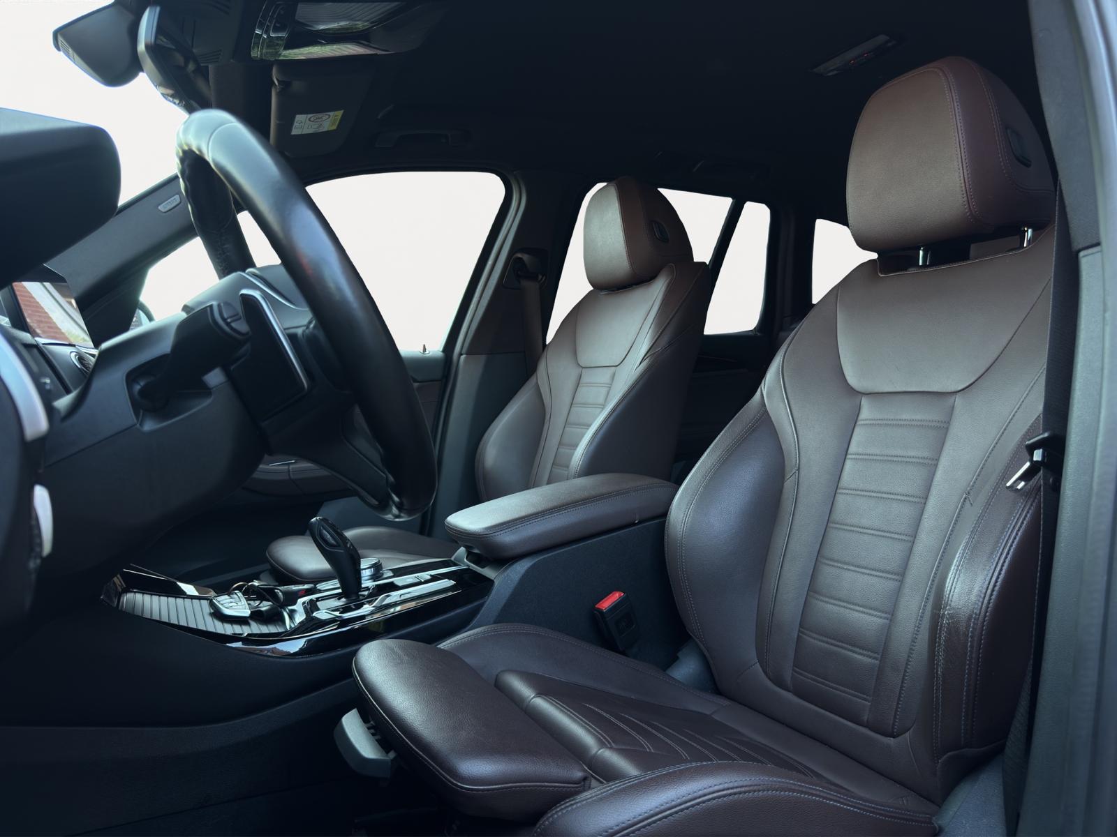 Foto van BMW X3 Xdrive20i
